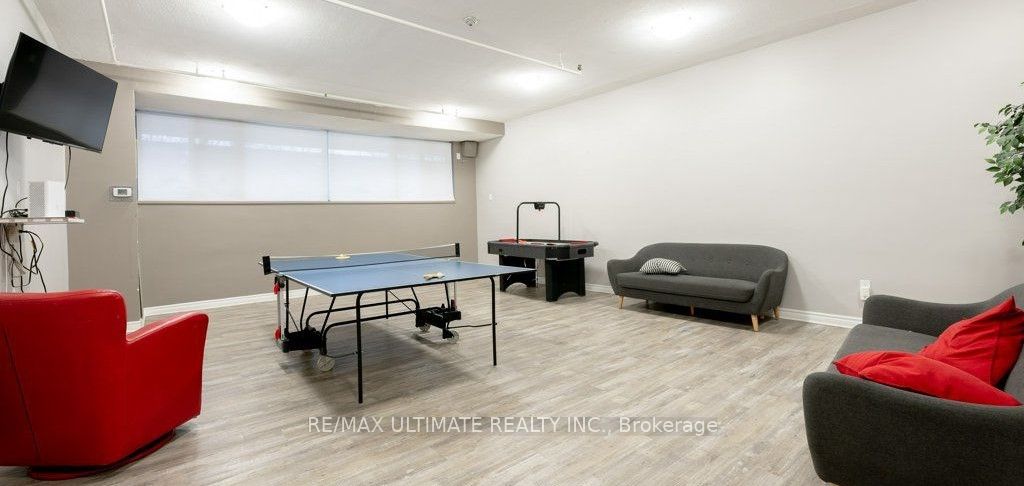 85 Emmett Ave 906 Property Photo 32