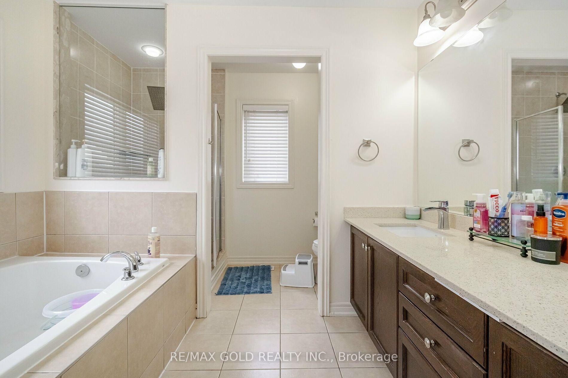 100 Veterans Dr Property Photo 30