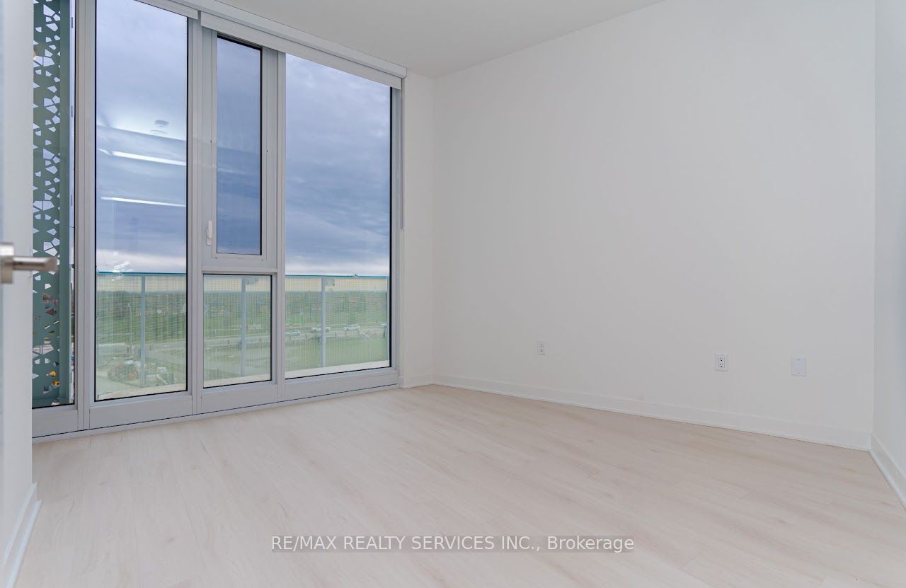 3900 Confederation Pkwy 1 Property Photo 16