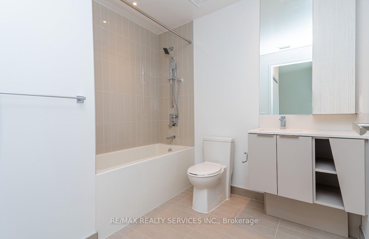 3900 Confederation Pkwy 1 Property Photo 18