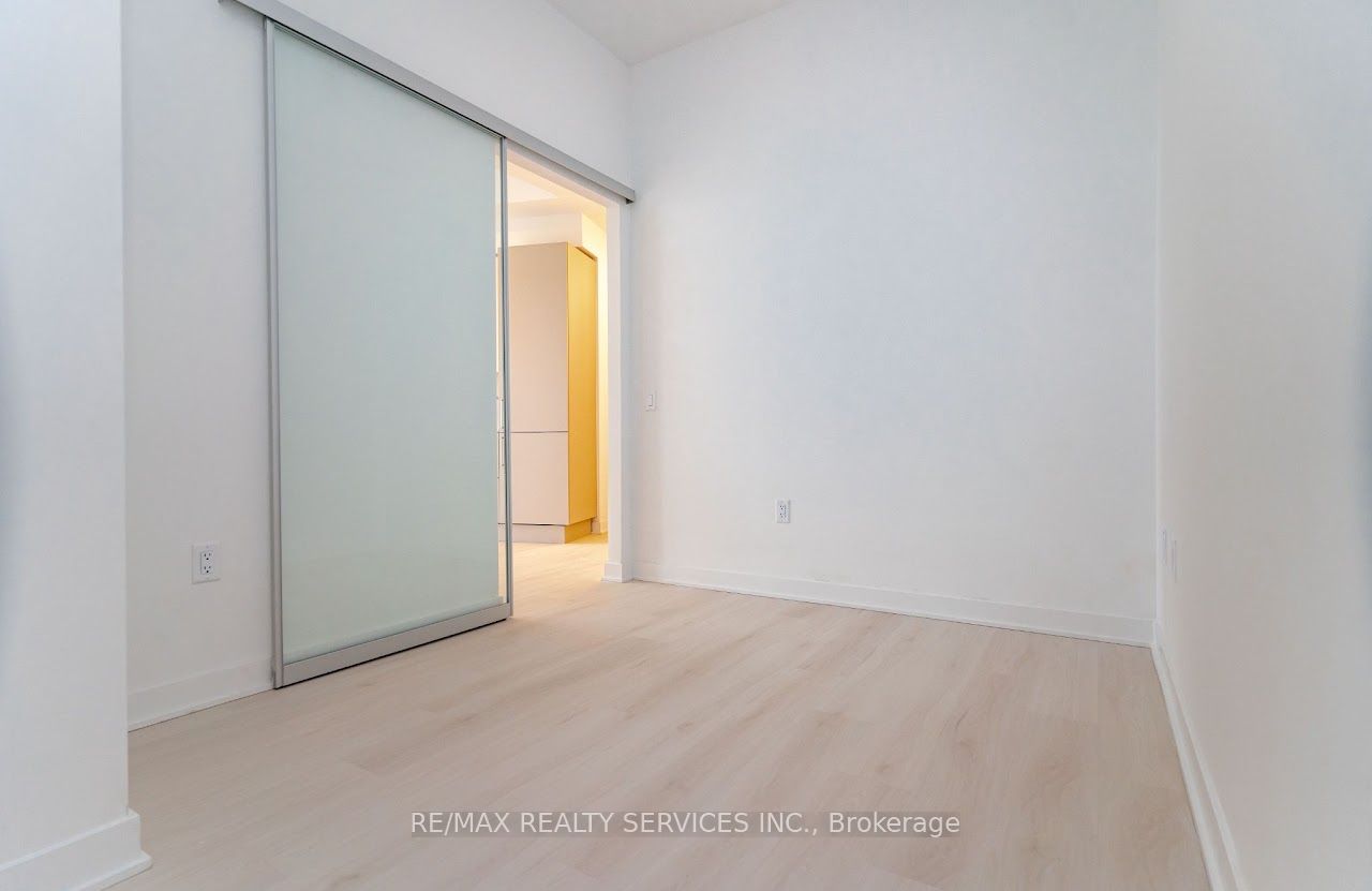 3900 Confederation Pkwy 1 Property Photo 21