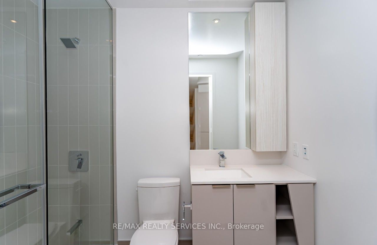3900 Confederation Pkwy 1 Property Photo 22