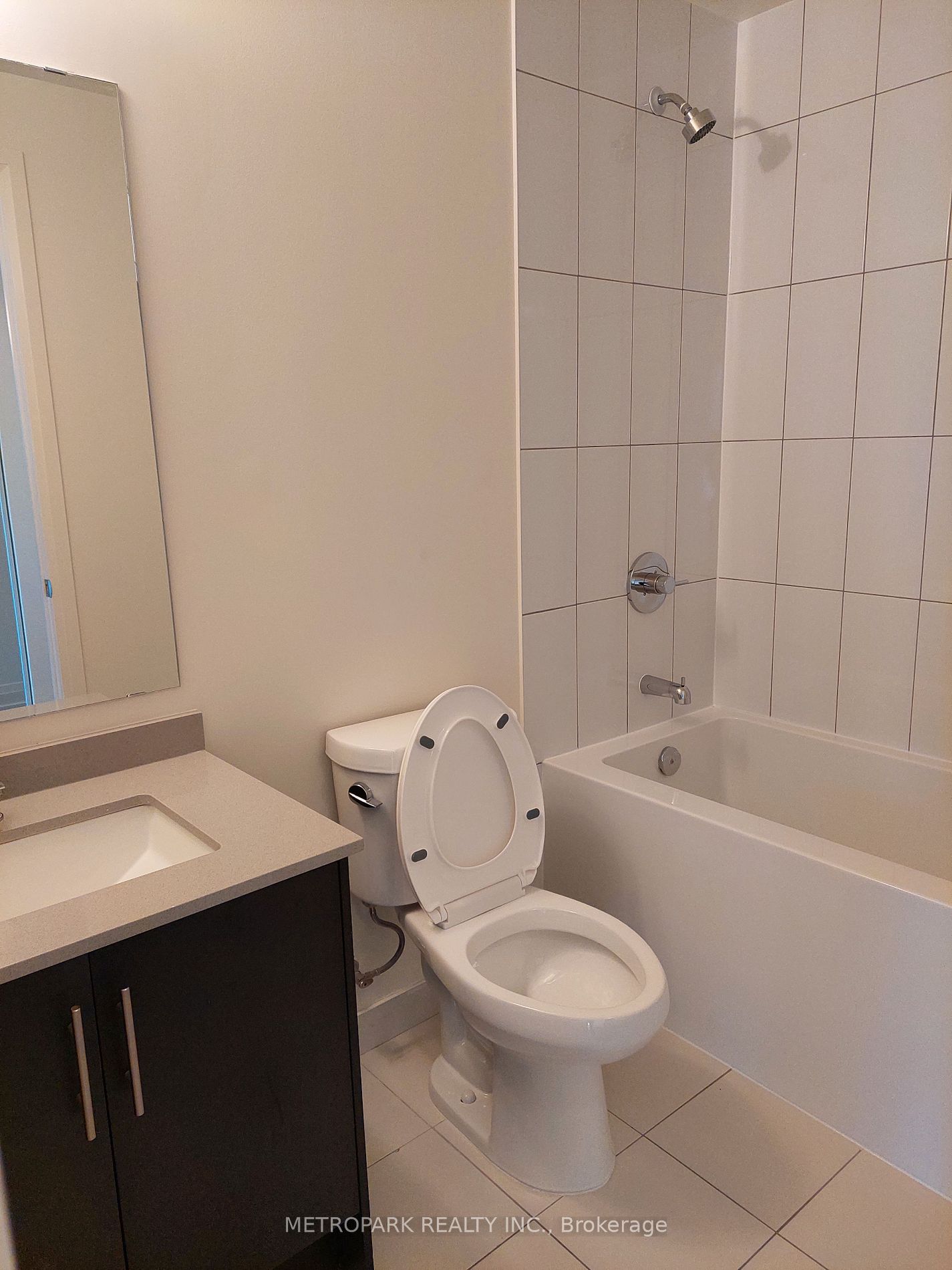 509 Dundas St W 01 Property Photo 9