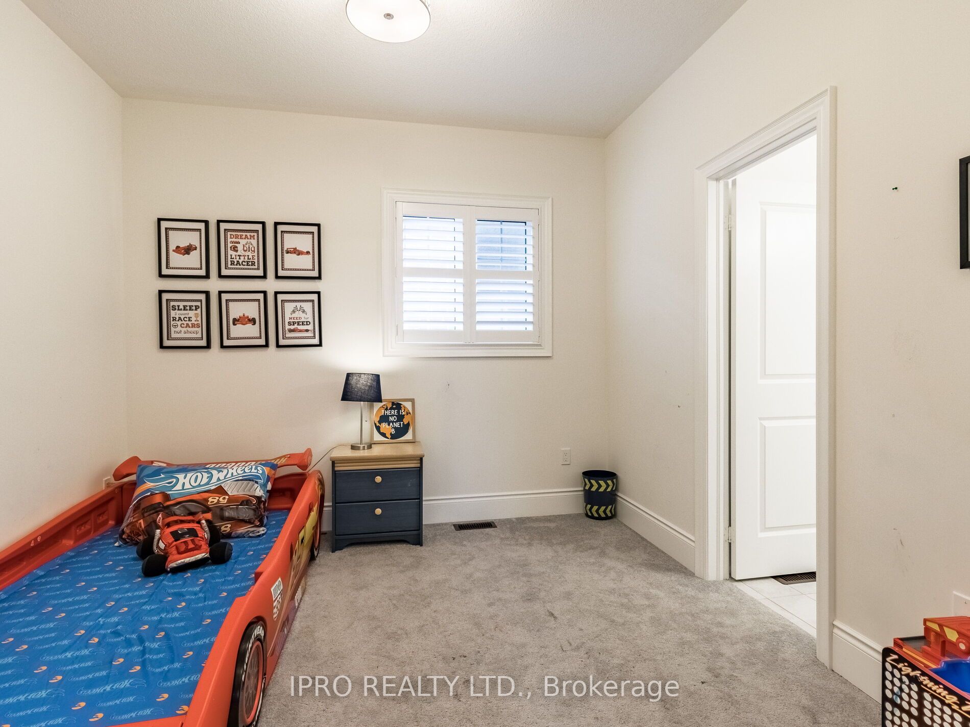 4051 Eternity Way Property Photo 27