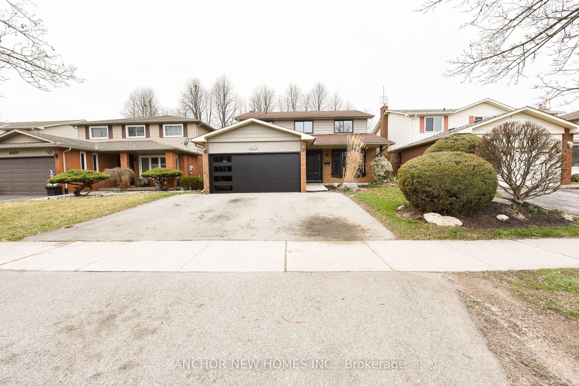 4205 A Longmoor Dr Property Photo
