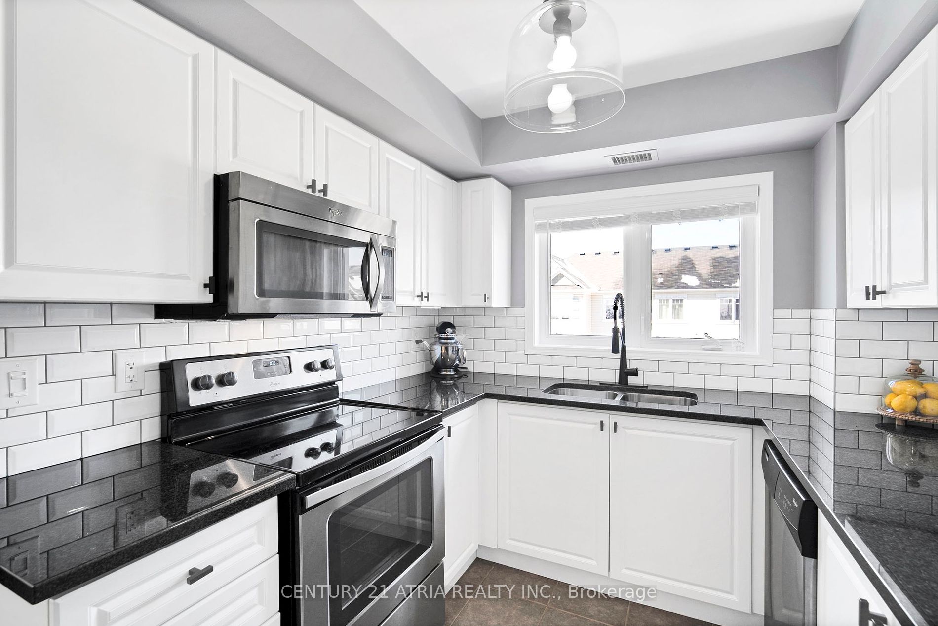 1005 Nadalin Hts 10 Property Photo 4