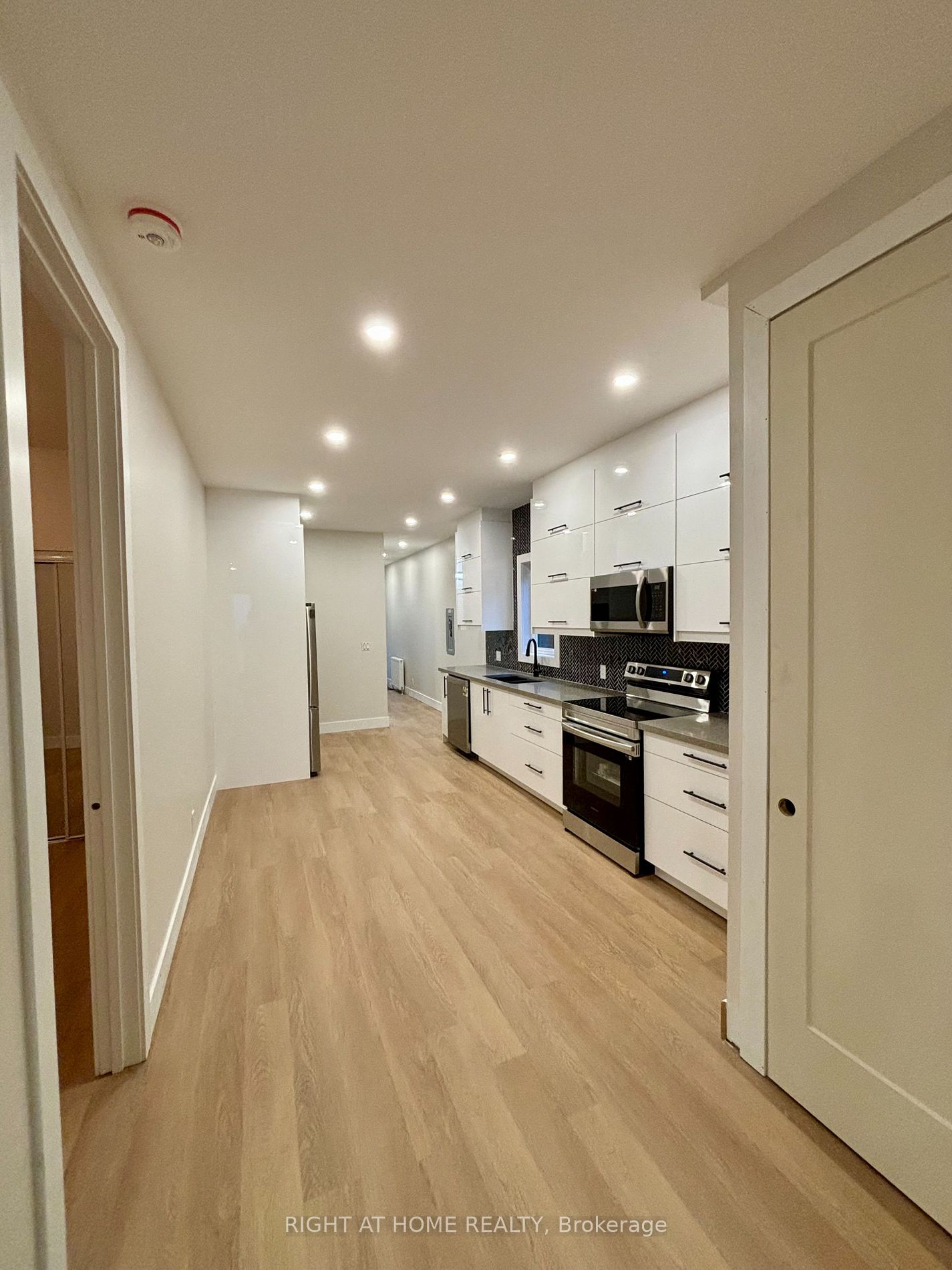 459 Caledonia Rd Property Photo