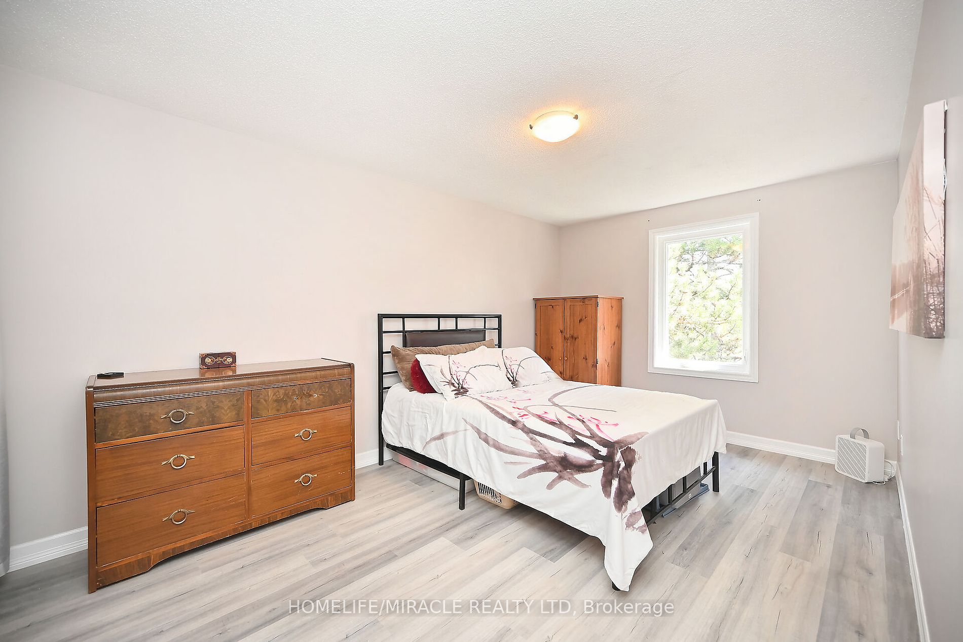 6449 Glen Erin Dr 33 Property Photo 26