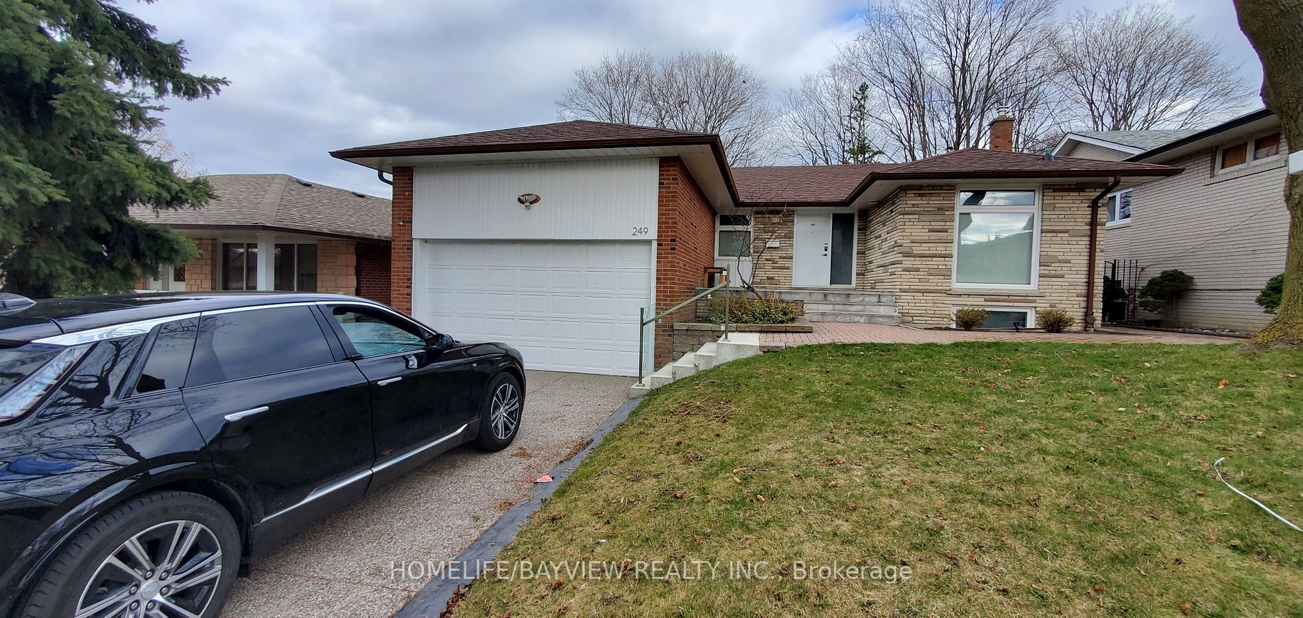 249 Wincott Dr Property Photo