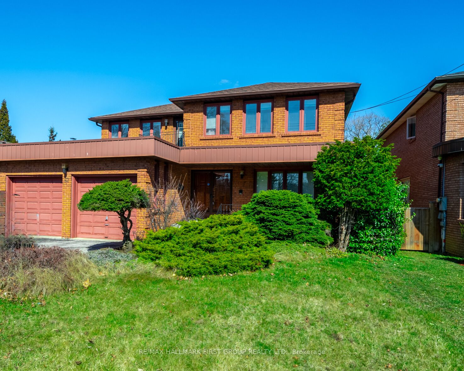 62 La Rose Ave Property Photo