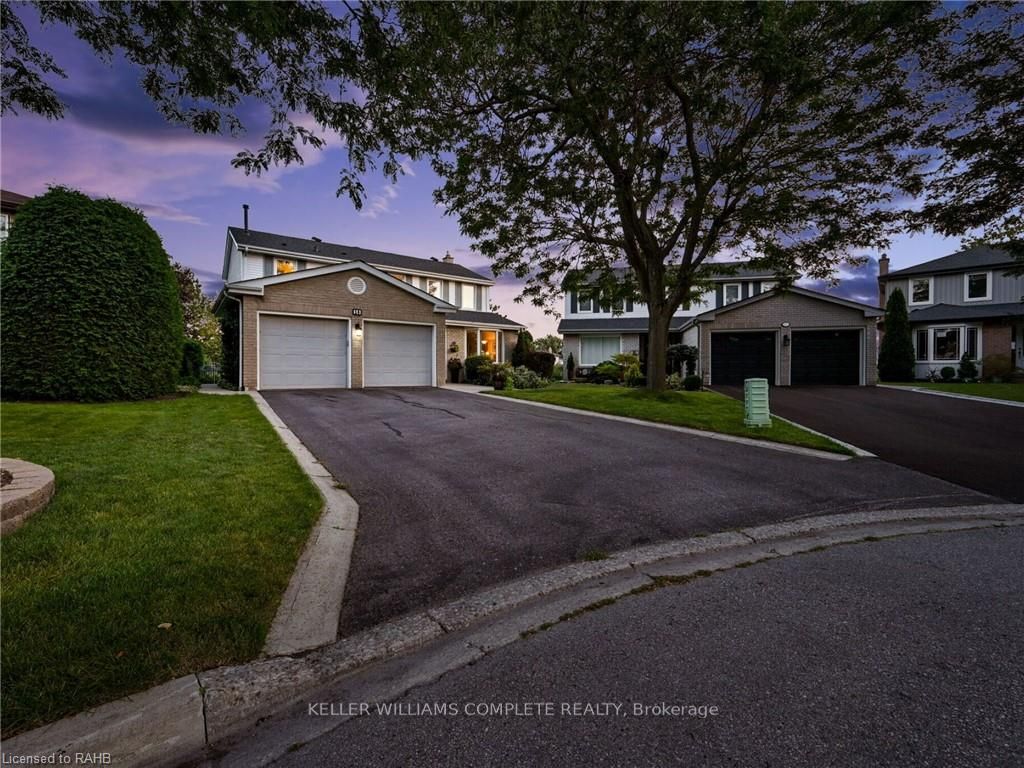 16 Normandy Pl Property Photo 1