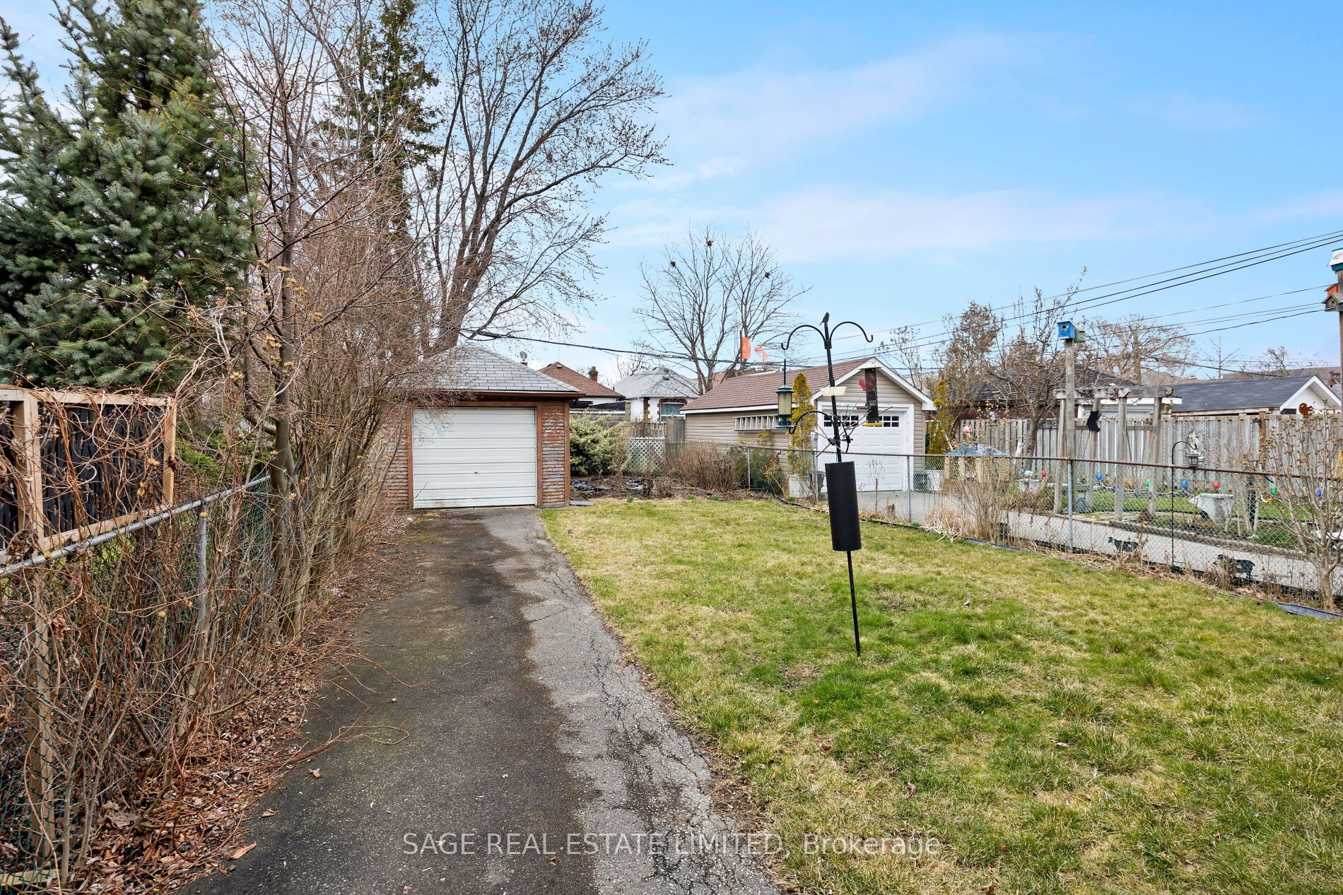 96 Third St Property Photo 9