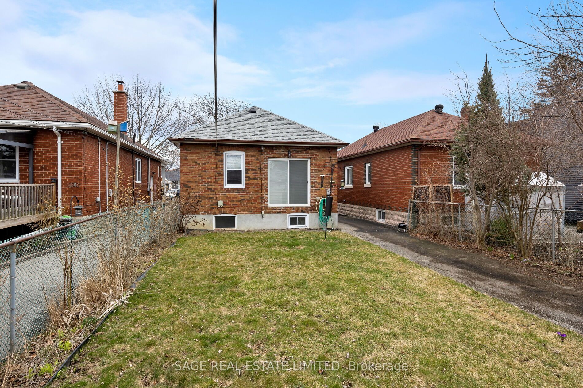 96 Third St Property Photo 11