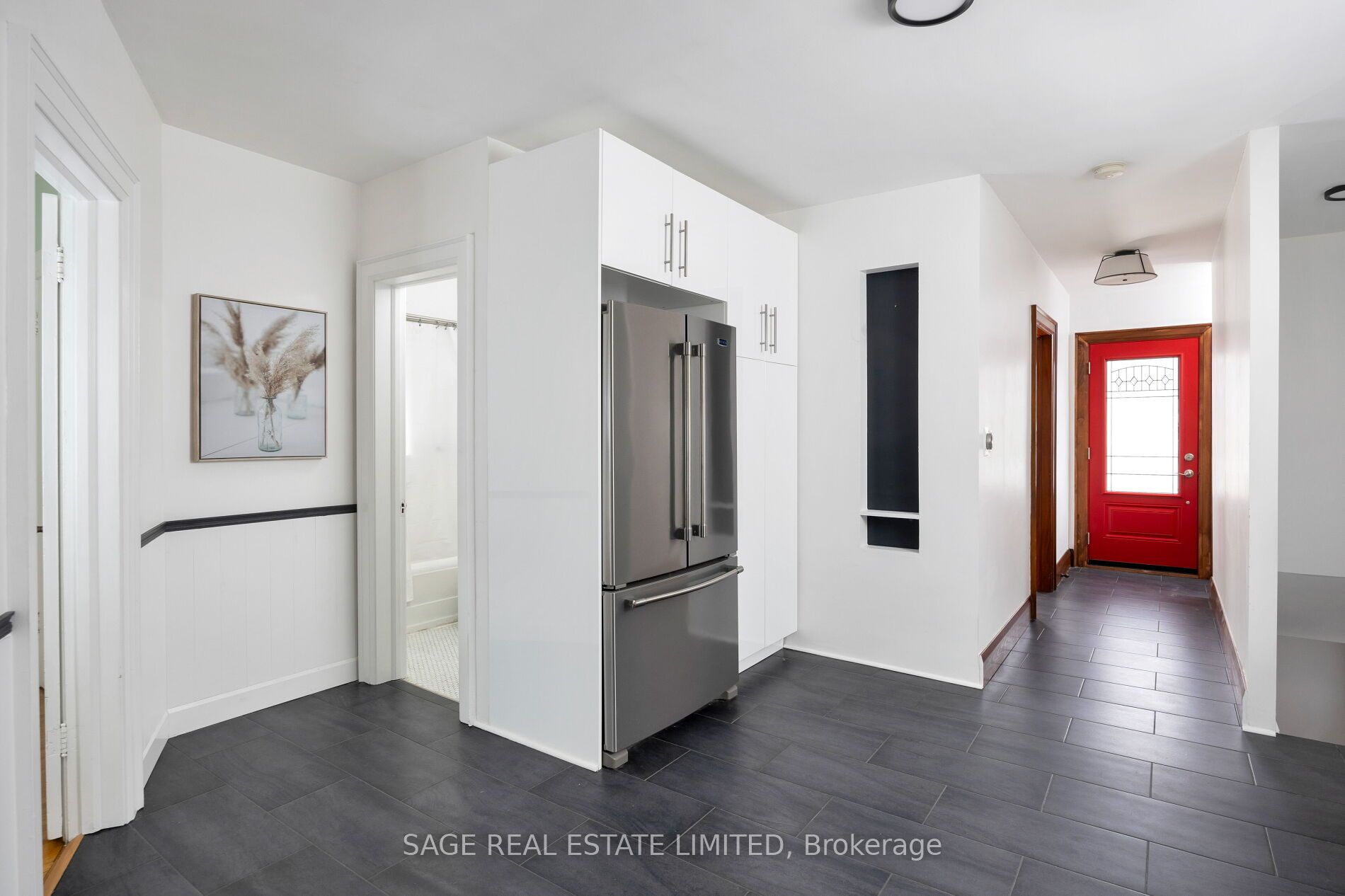 96 Third St Property Photo 13