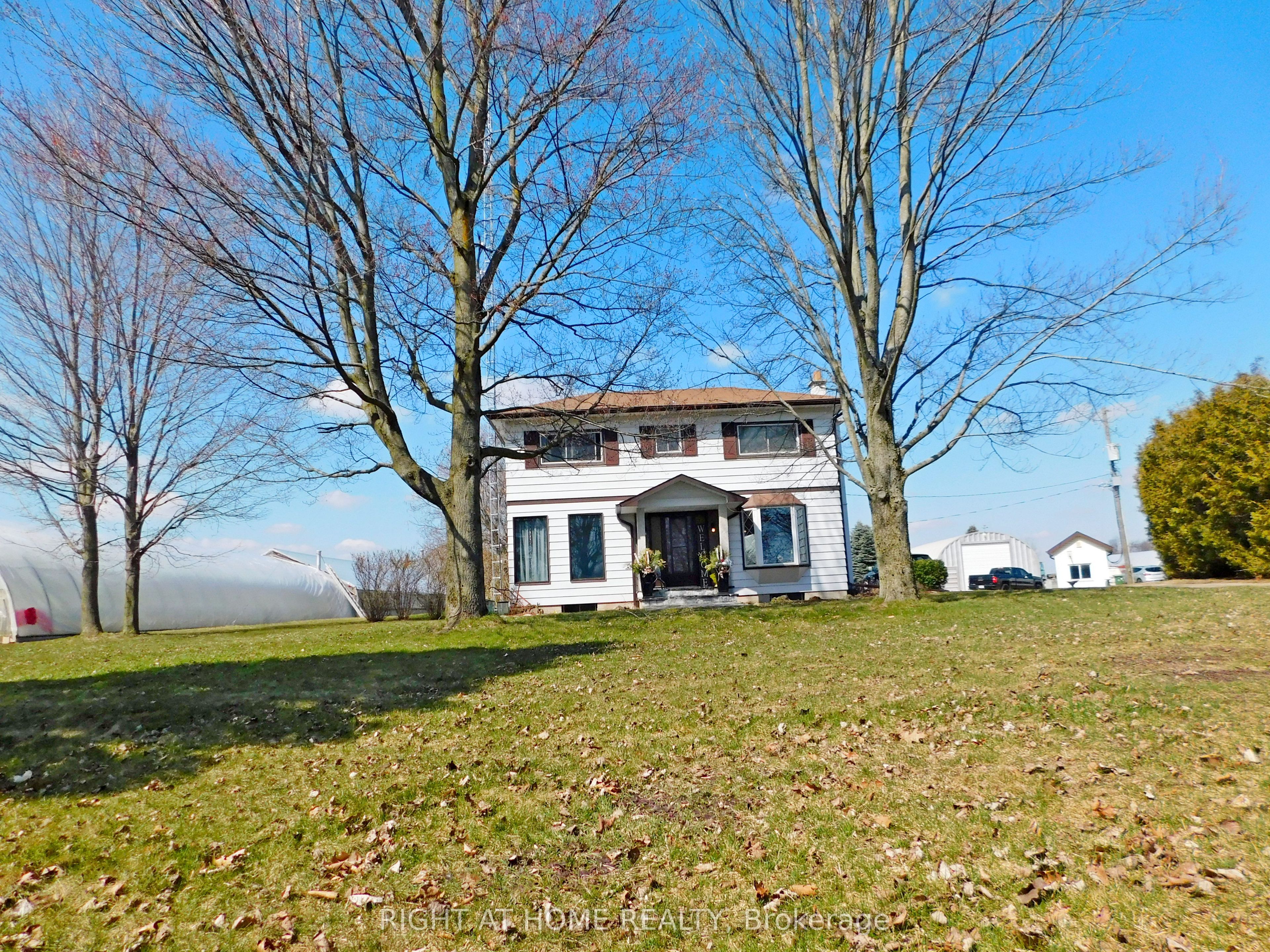 1101 Derry Road Property Photo 15