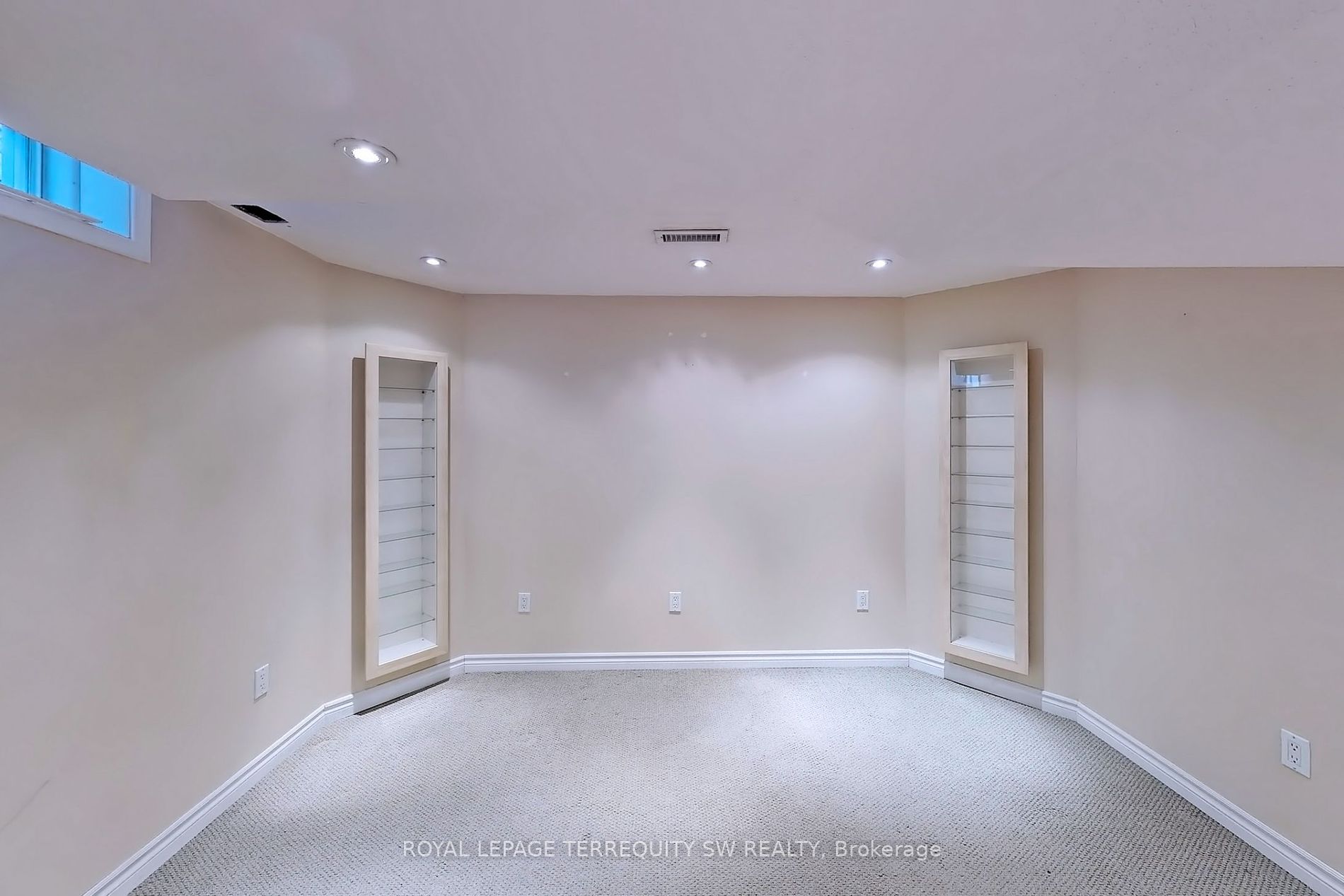 1455 Pinecliff Rd Property Photo 17