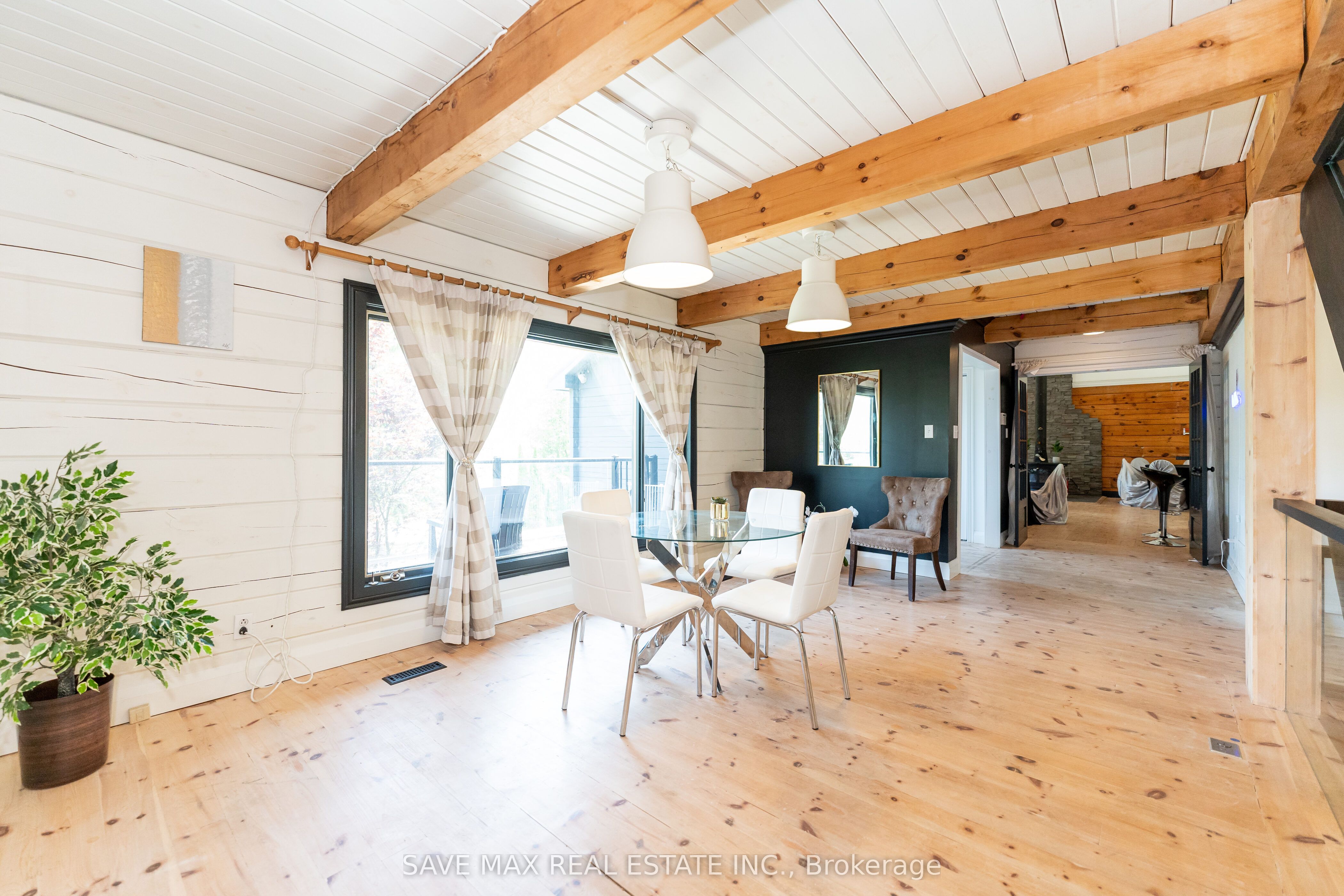 2654 Forks Of The Credit Road Property Photo 15
