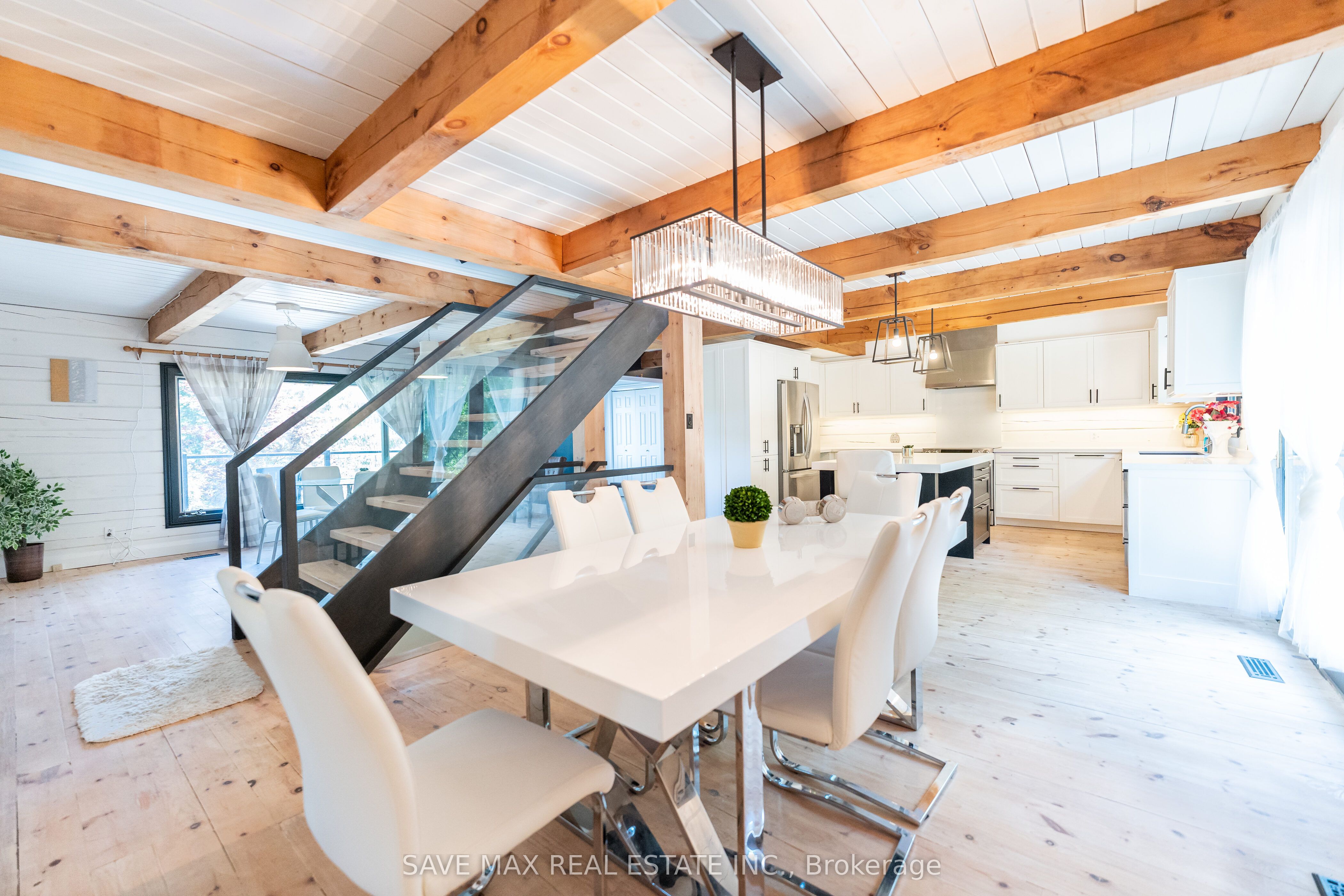 2654 Forks Of The Credit Road Property Photo 17