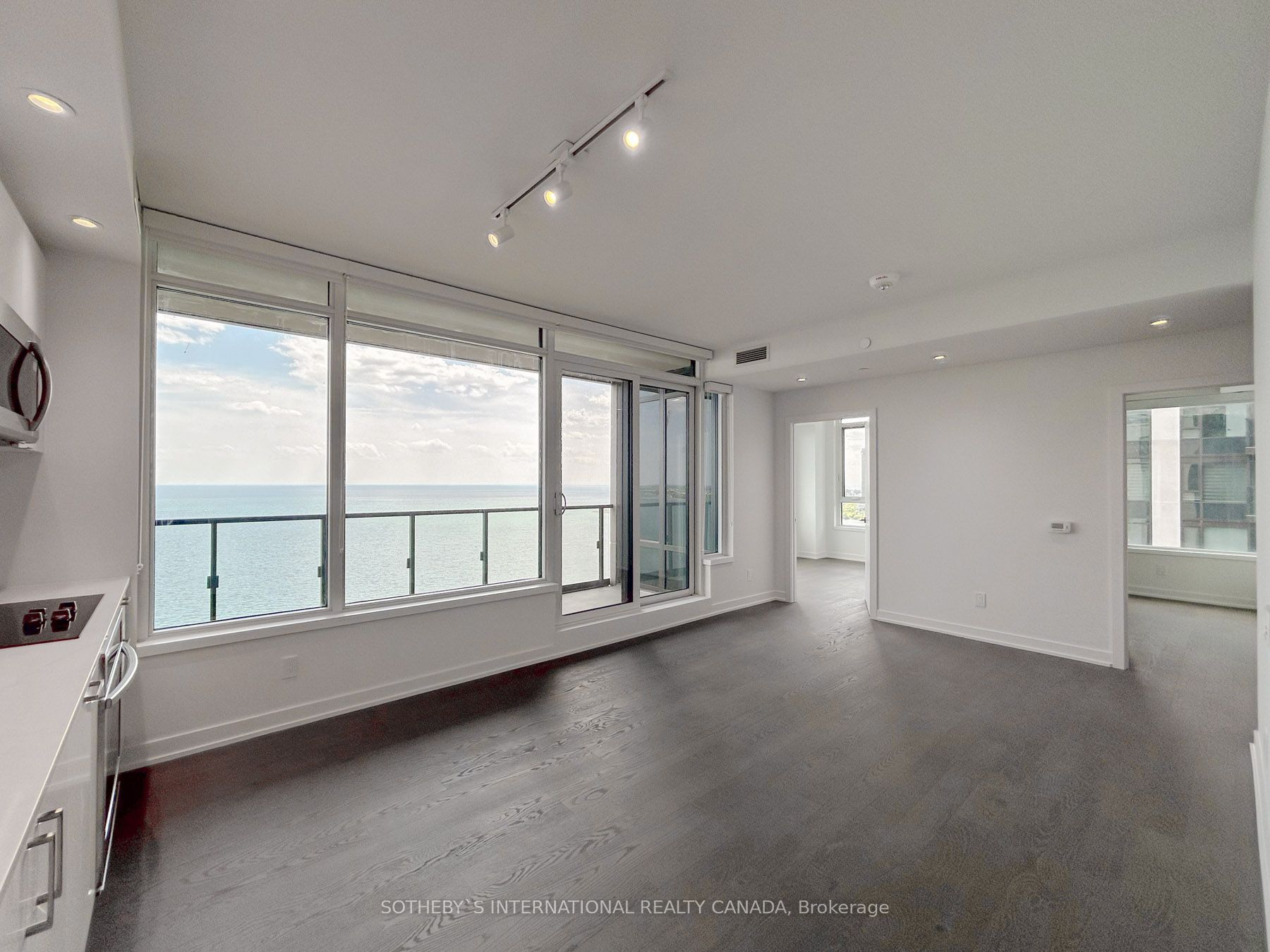 1926 Lake Shore Blvd W 9 Property Photo 28