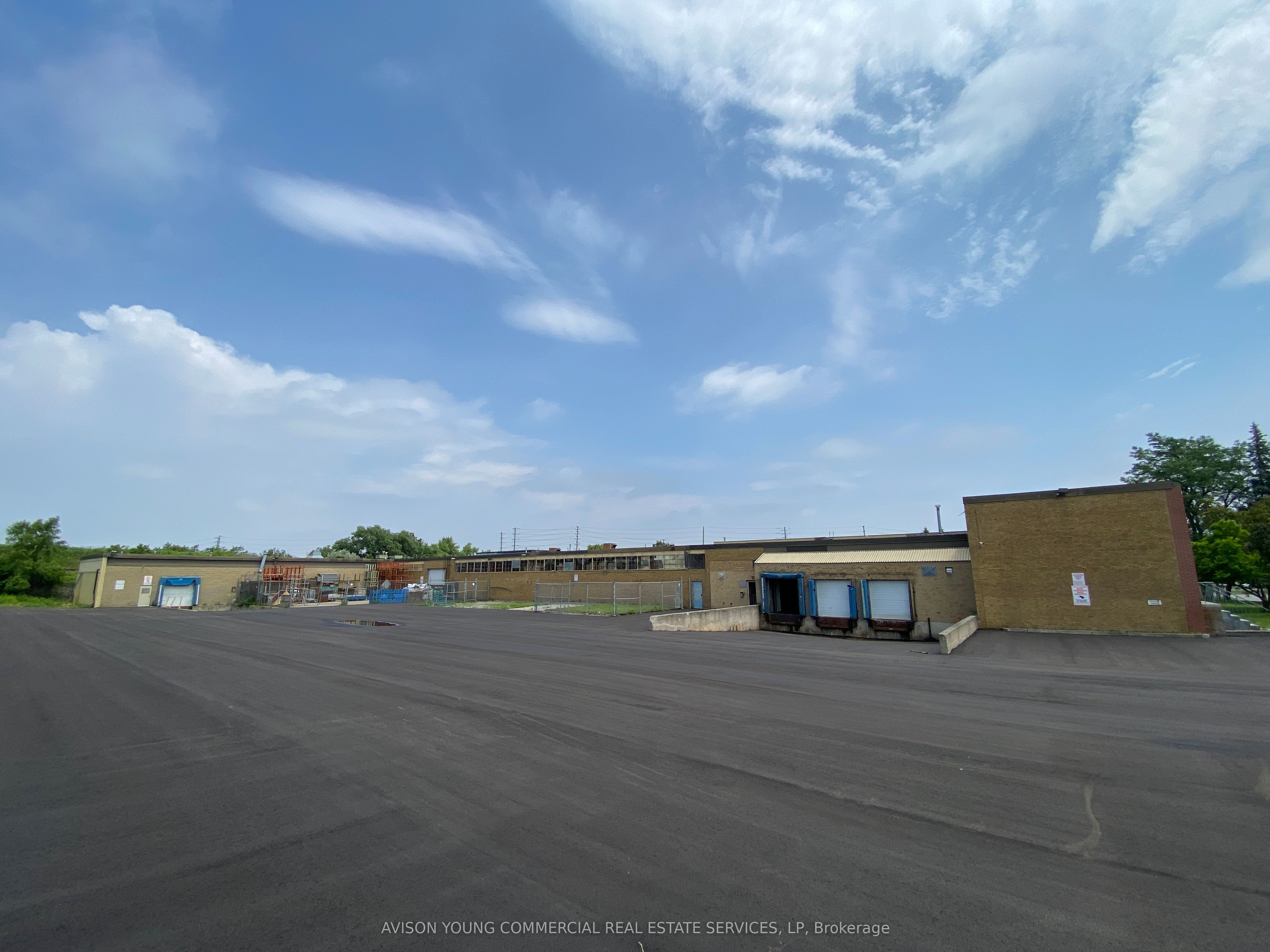 2-8 Holtby Avenue Property Photo 1
