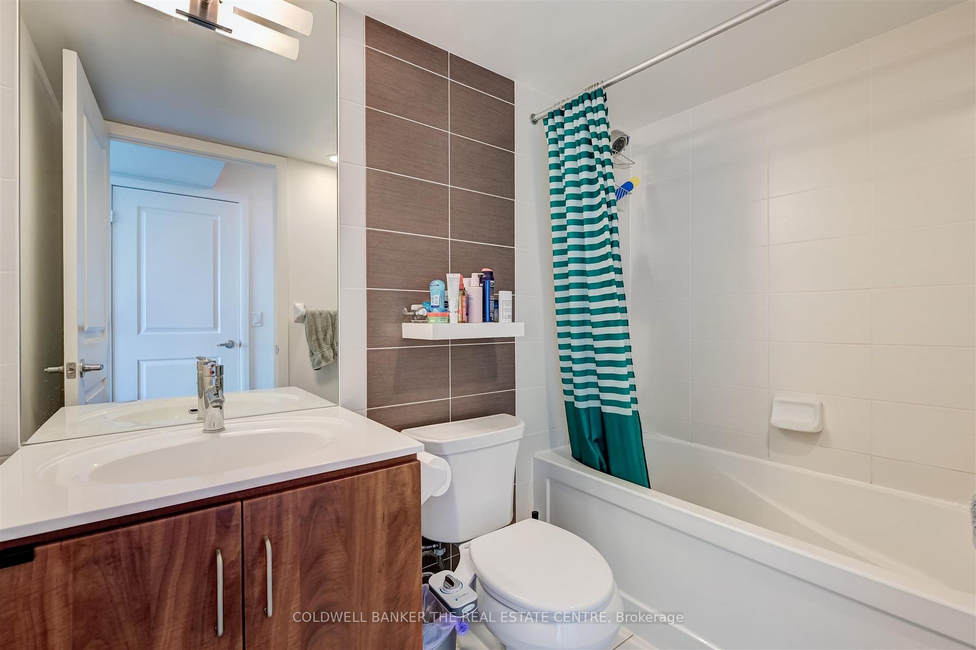 205 Sherway Gardens Rd 9 Property Photo 4