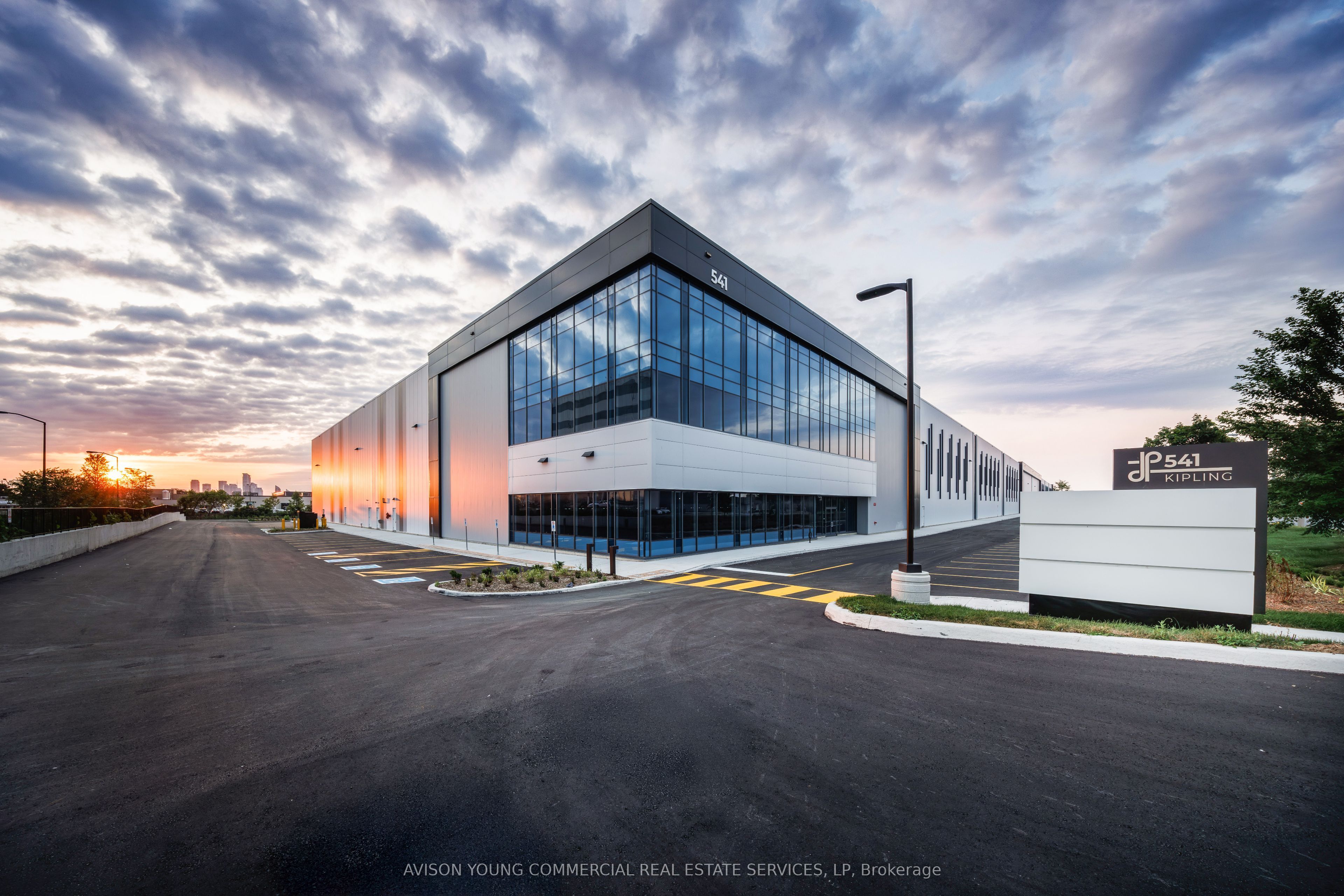 541 Kipling Avenue Property Photo 1