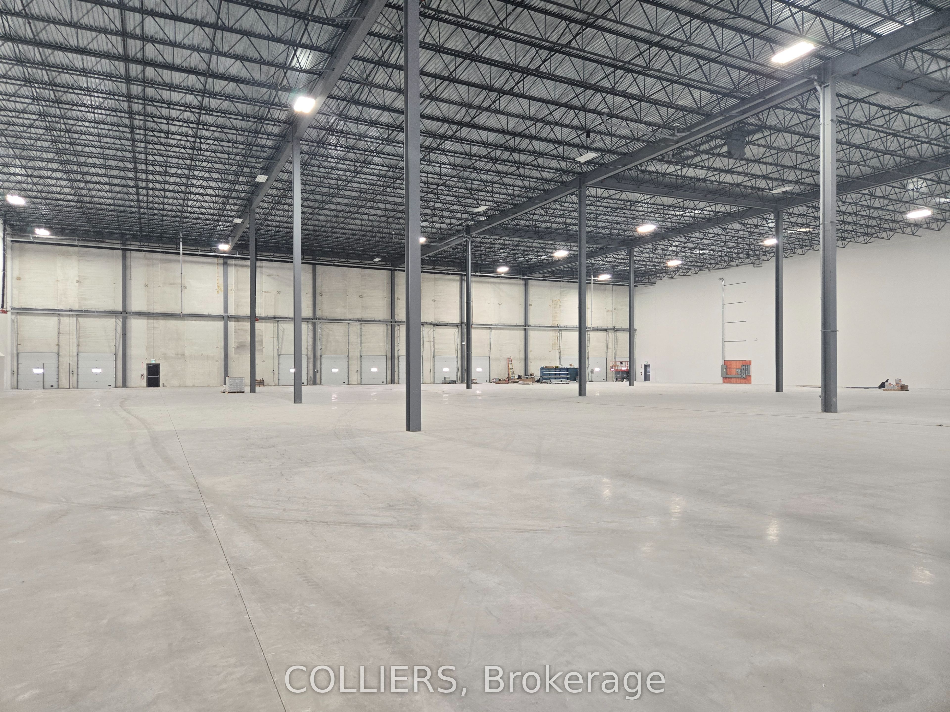 3100 Mainway 6 Property Photo 4