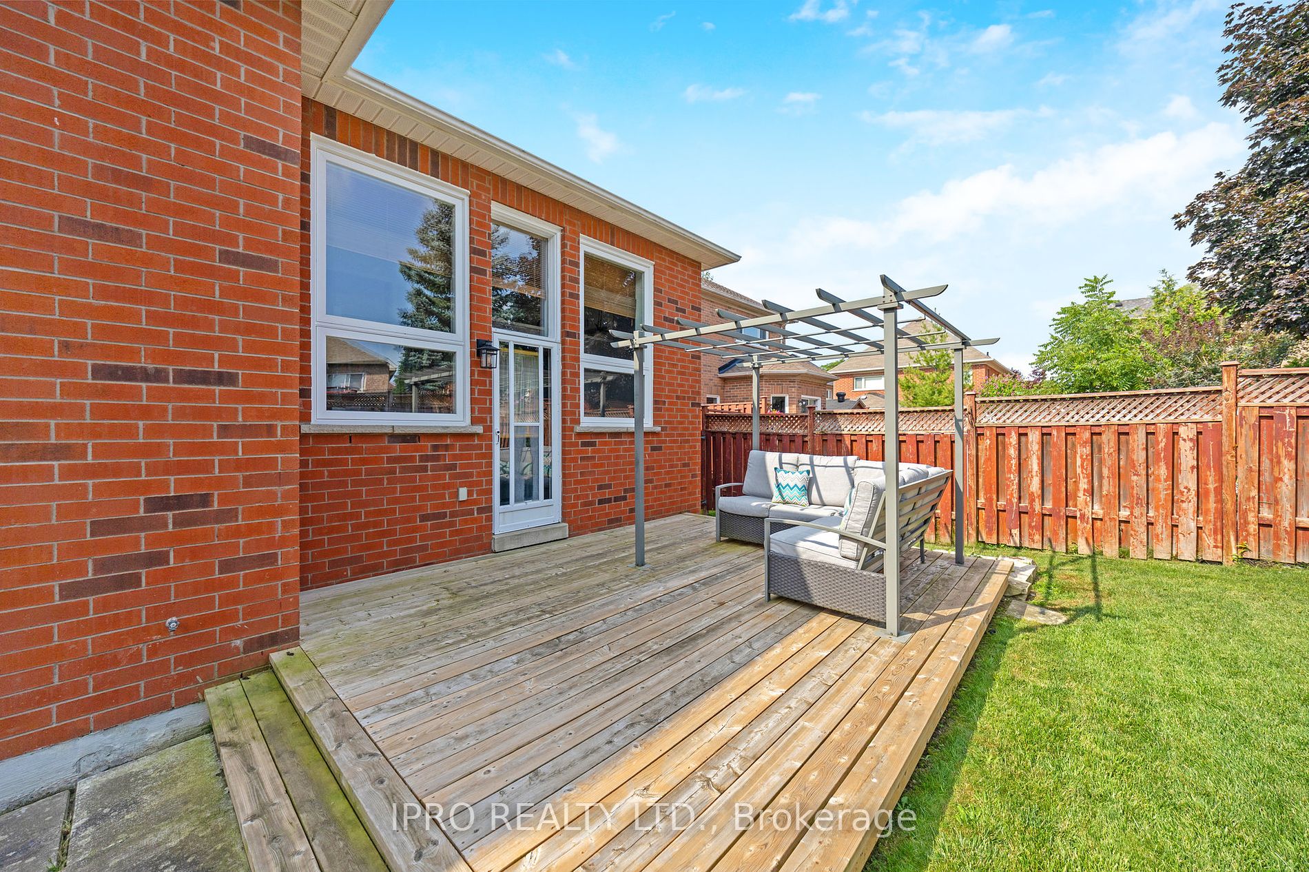 45 Flemington Dr Property Photo 13