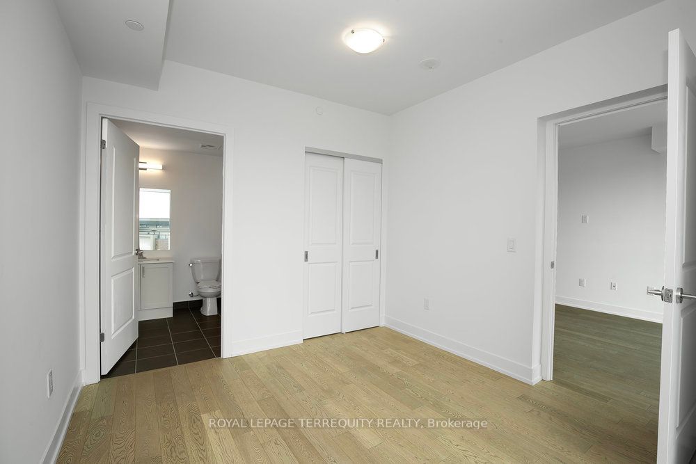 1063 Douglas Mccurdy Cmn 11 Property Photo 7