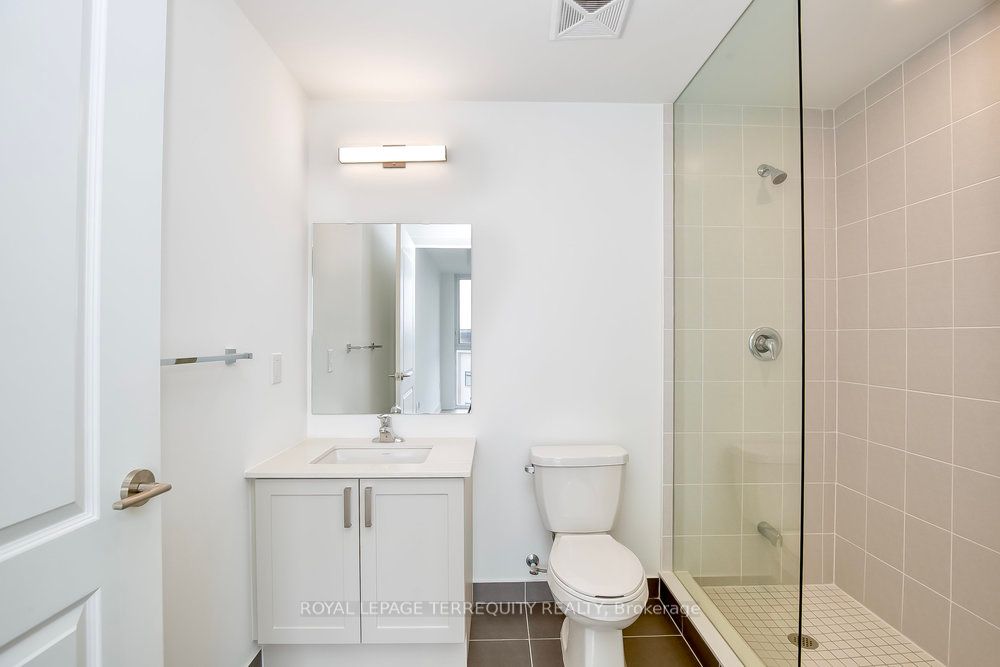 1063 Douglas Mccurdy Cmn 11 Property Photo 8