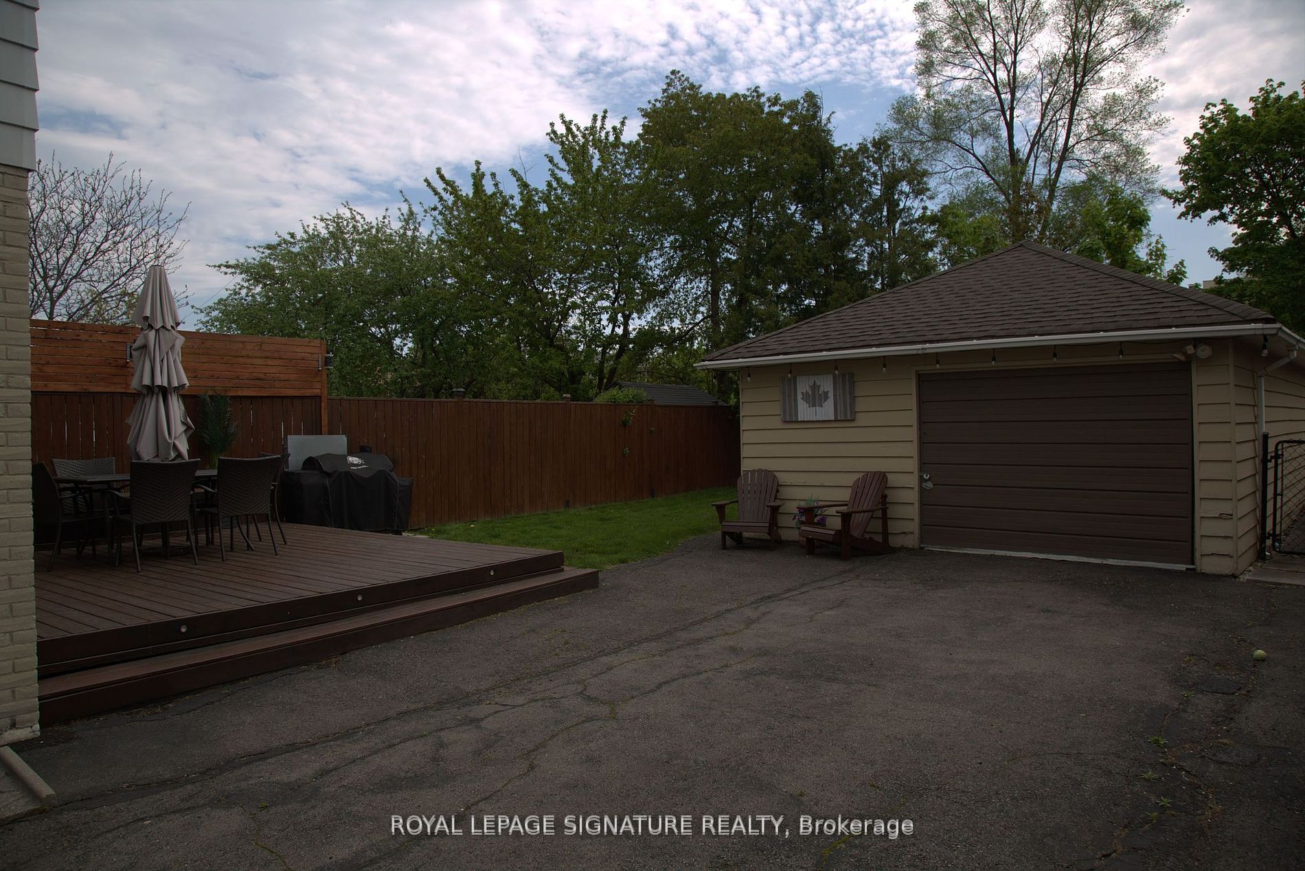 1039 Blairholm Ave Property Photo 26