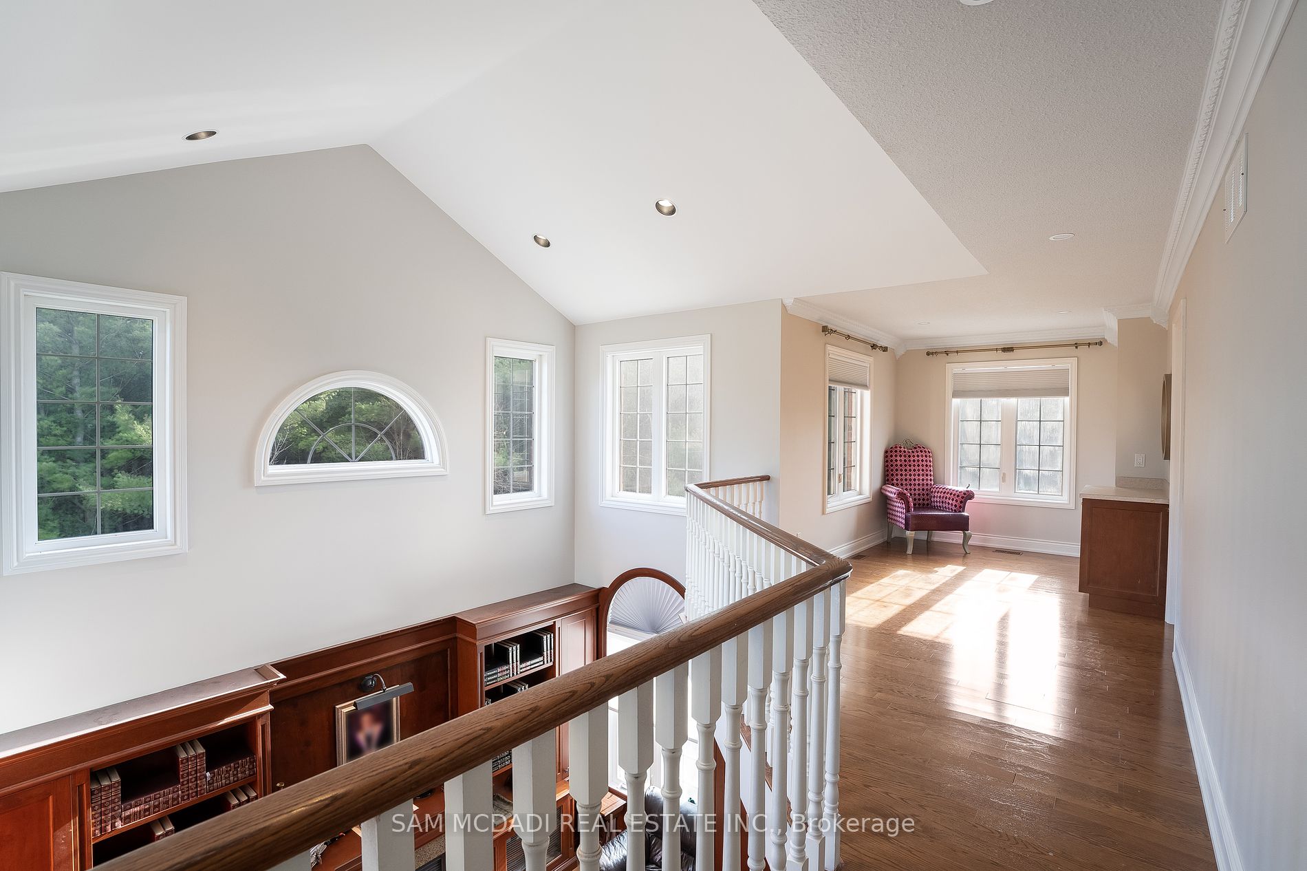 10 Stonehart St Property Photo 5