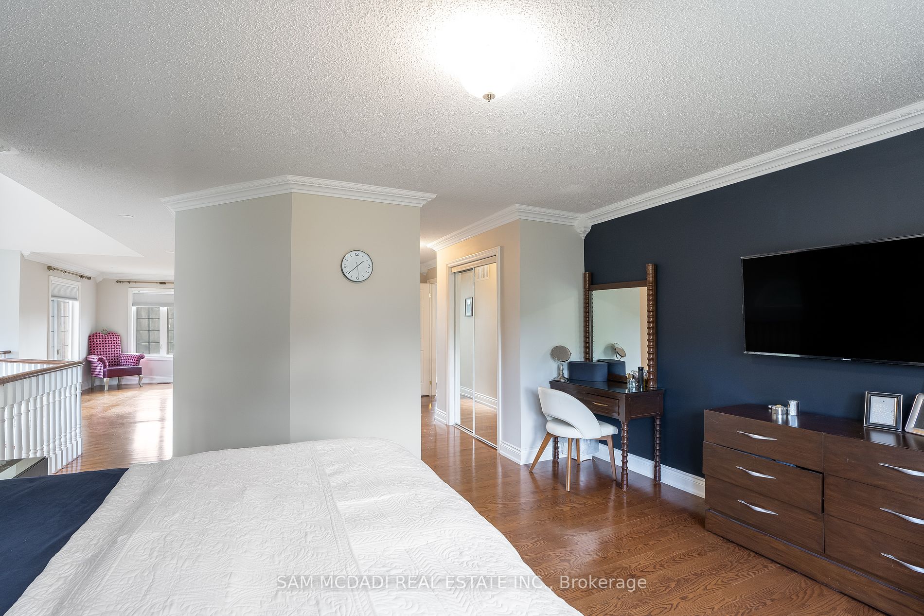 10 Stonehart St Property Photo 14