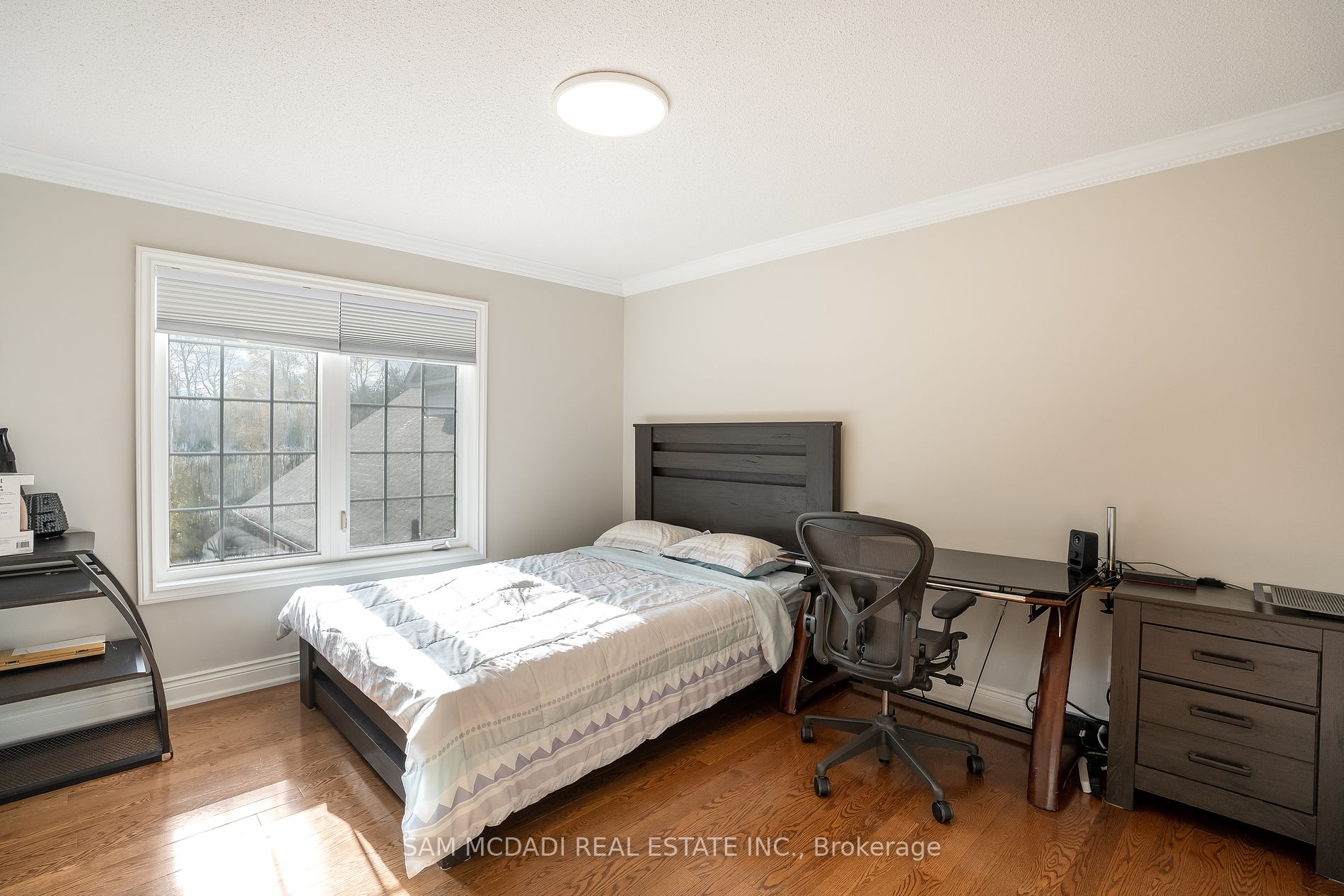 10 Stonehart St Property Photo 18