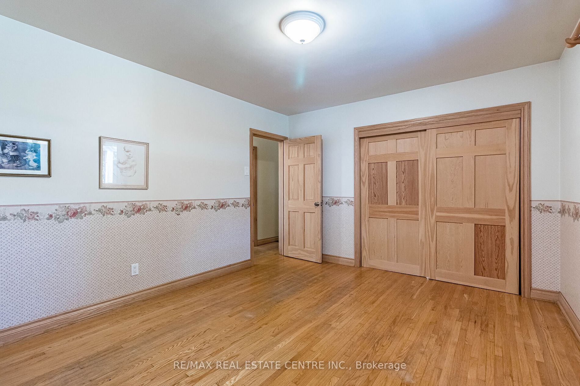 118 Ontario St Property Photo 12