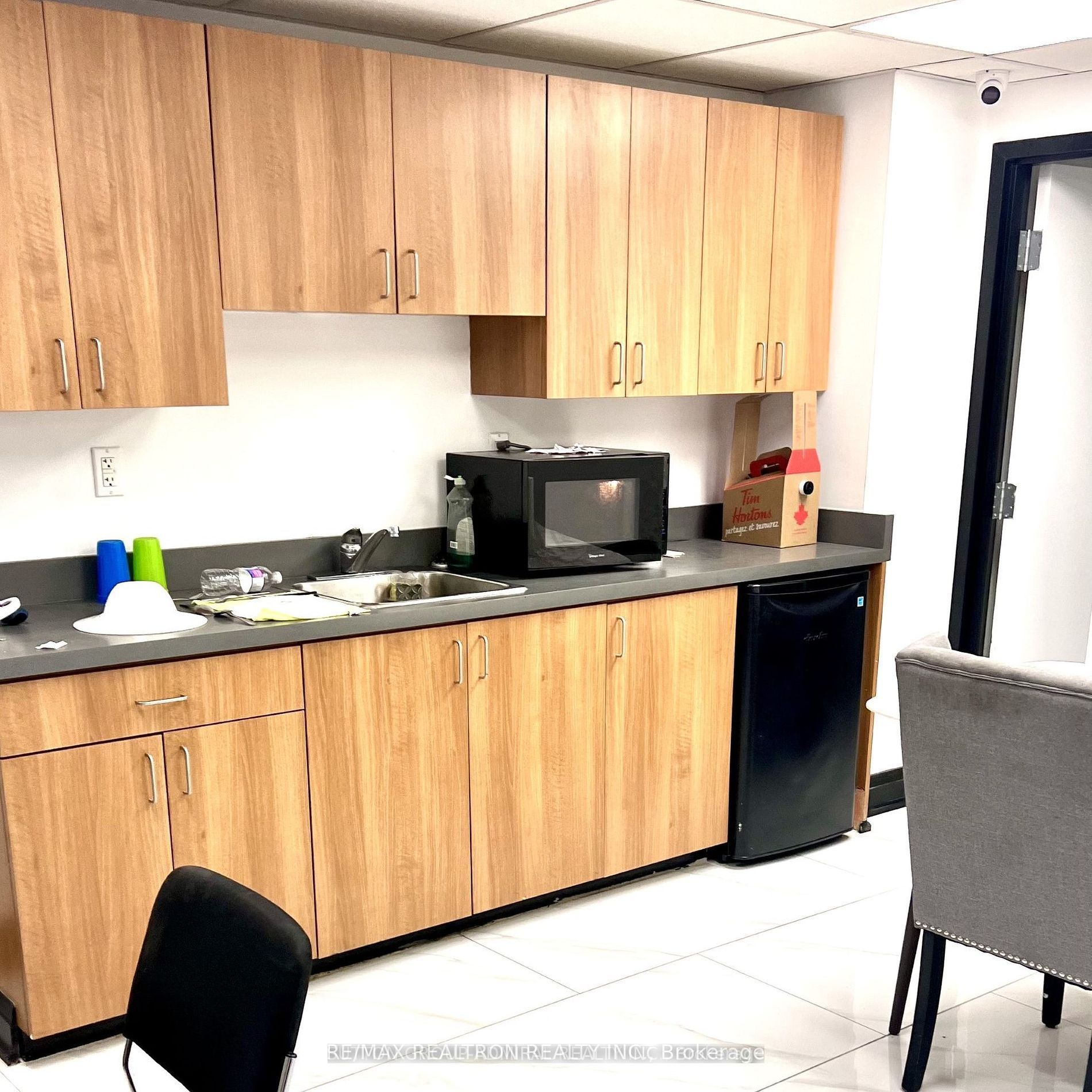 #1 - 5235 Steeles Avenue Property Photo 9