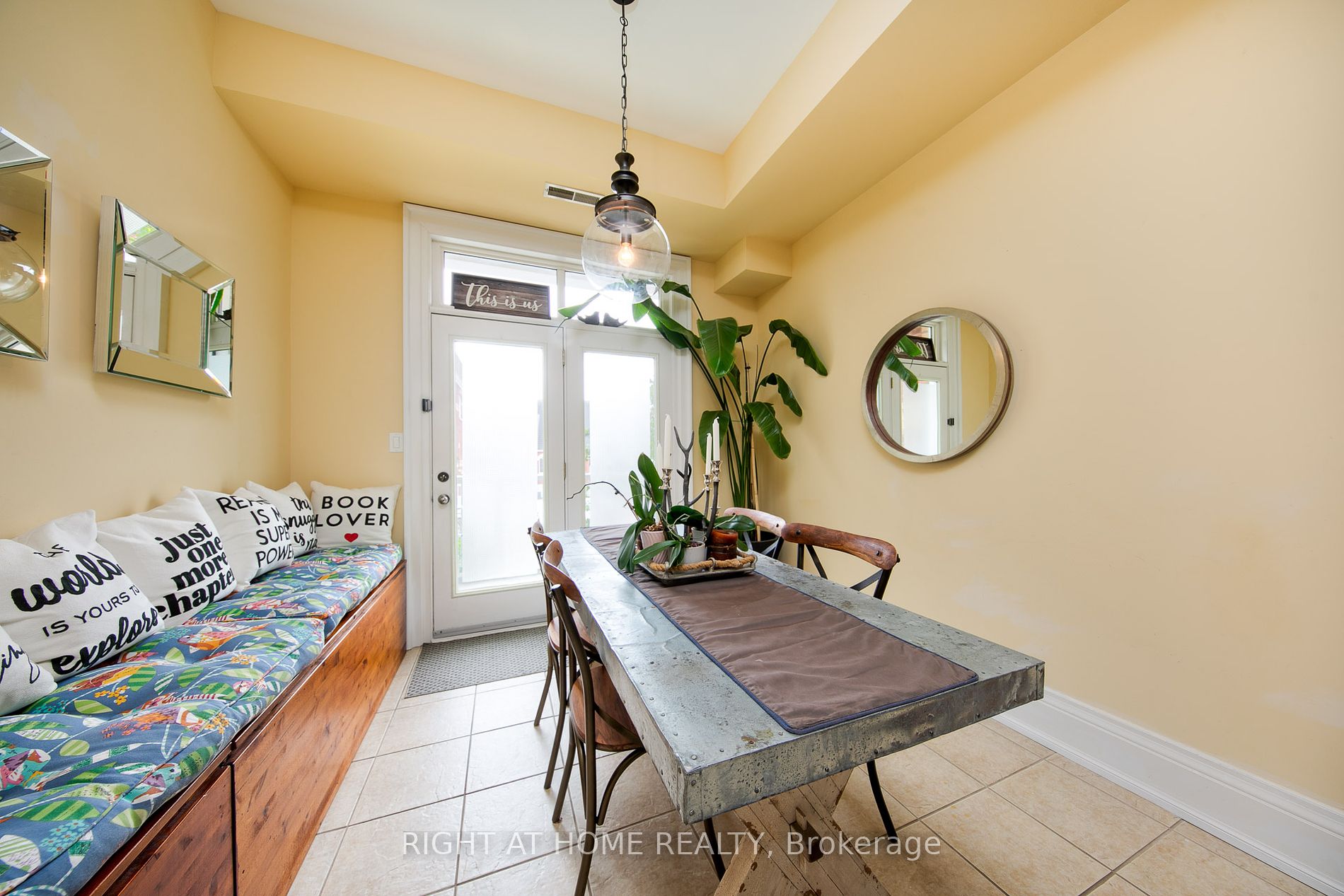 120 Bronte Rd Property Photo 16