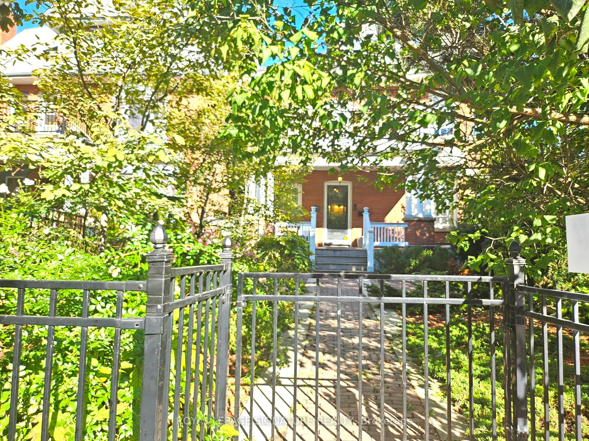 1 Maynard Avenue Property Photo 1