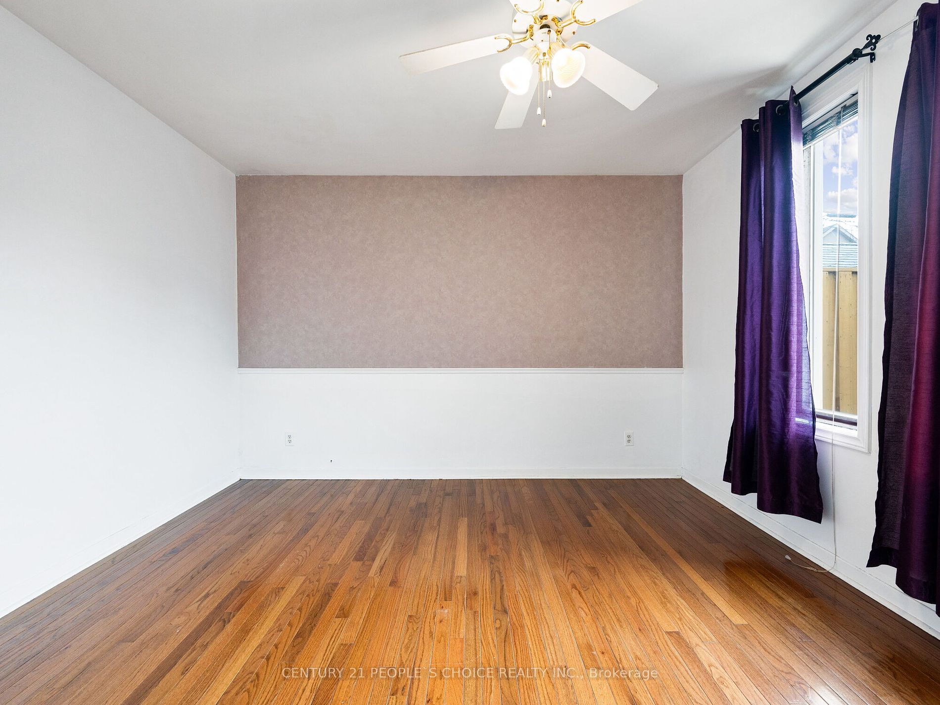 92 Foxwell St Property Photo 7