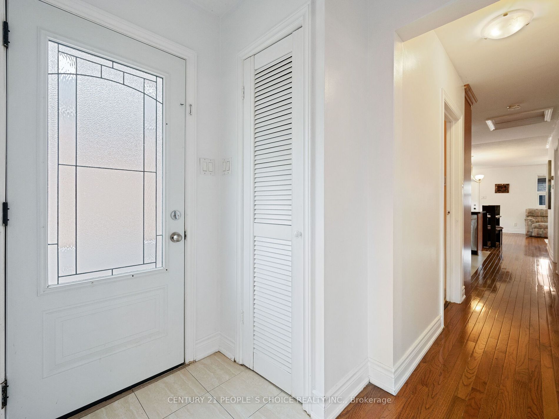 92 Foxwell St Property Photo 13