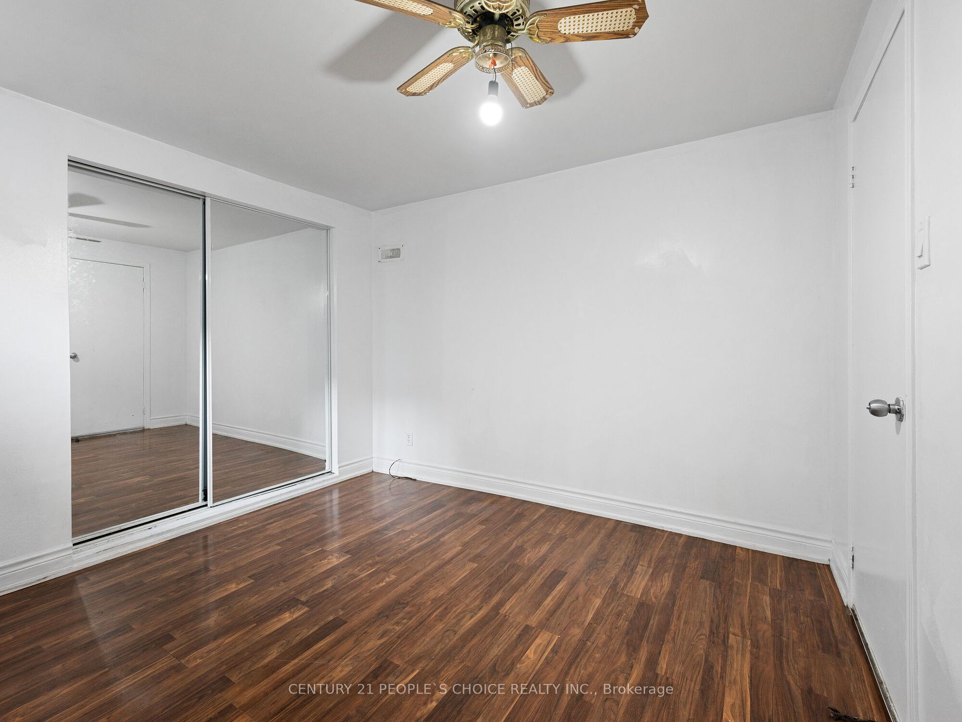 92 Foxwell St Property Photo 22