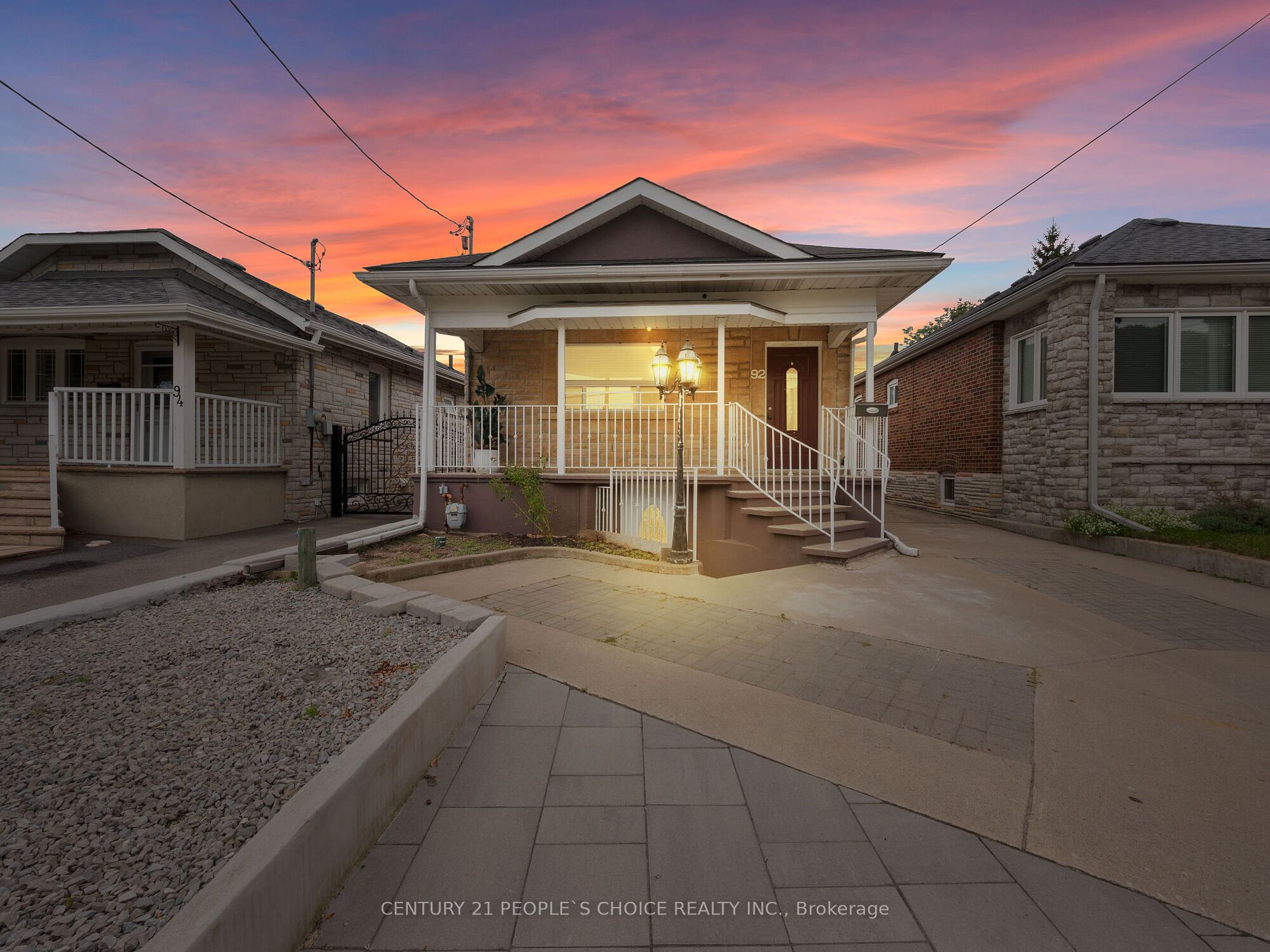 92 Foxwell St Property Photo 23