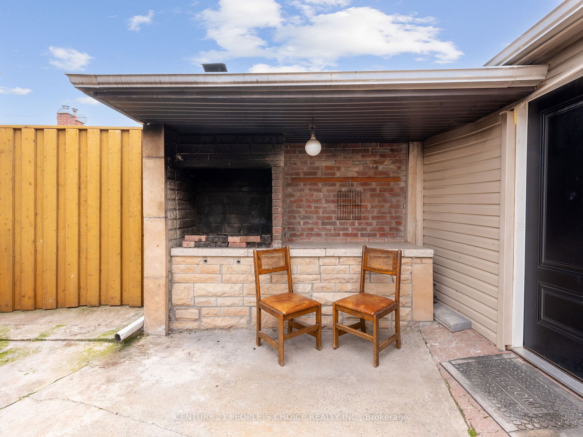 92 Foxwell St Property Photo 32