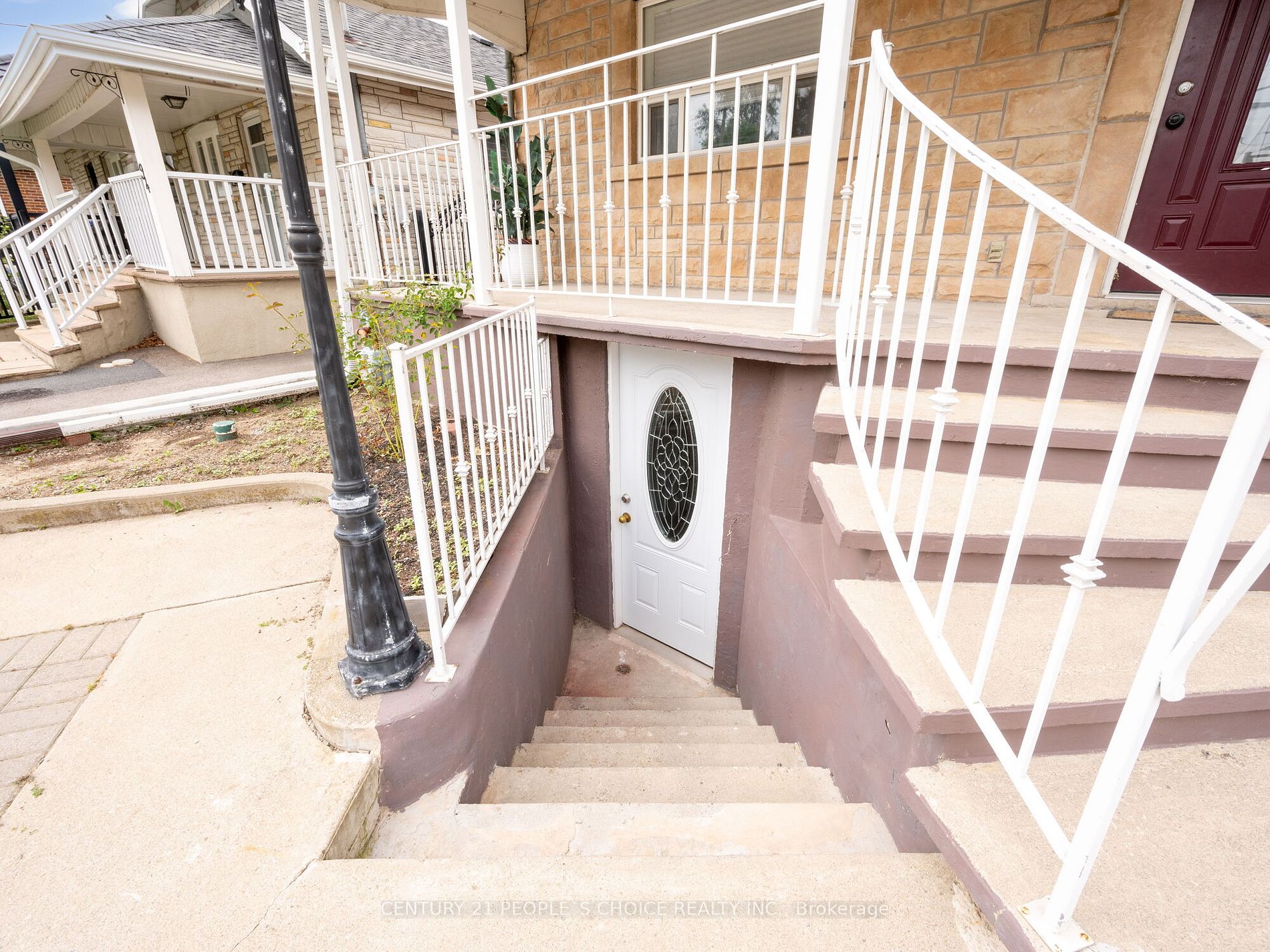 92 Foxwell St Property Photo 36