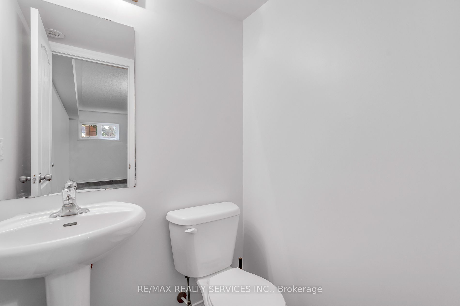 43 Hays Blvd 03 Property Photo 17