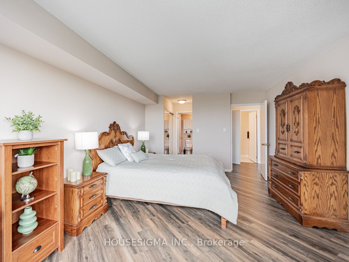 20 Mcfarlane Dr 4 Property Photo 8