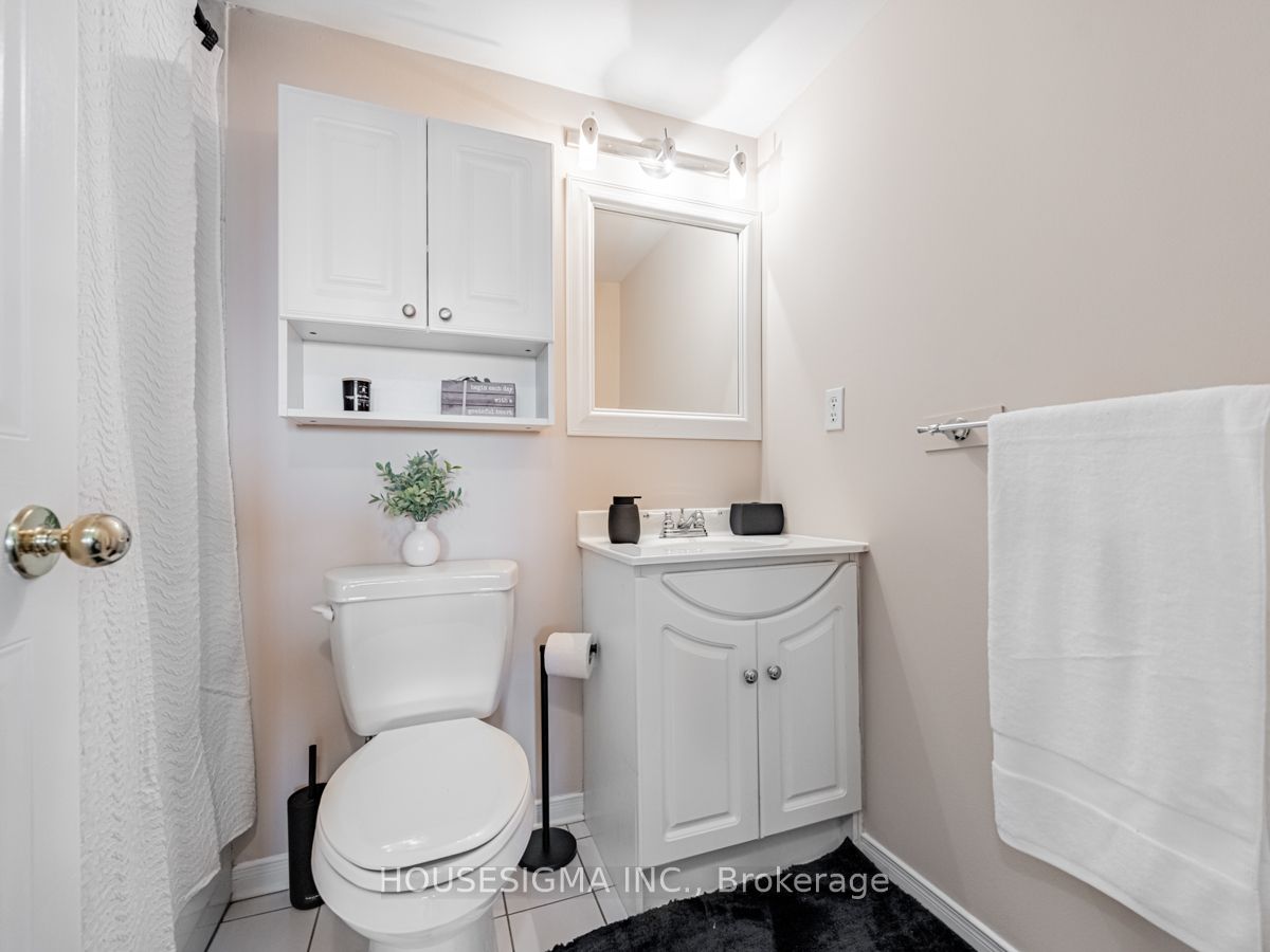 20 Mcfarlane Dr 4 Property Photo 9