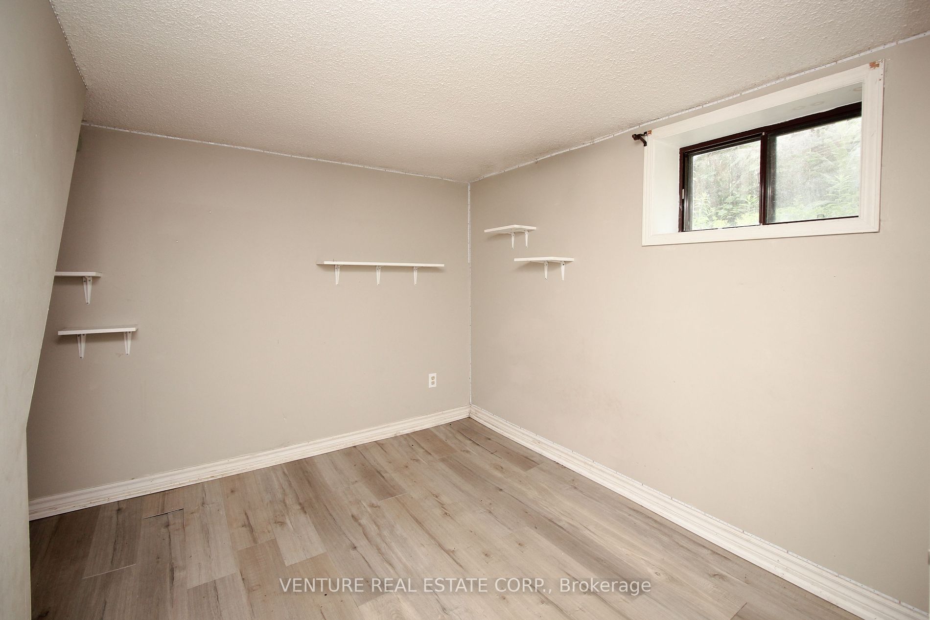 956 Bonnieview Ave Property Photo 19