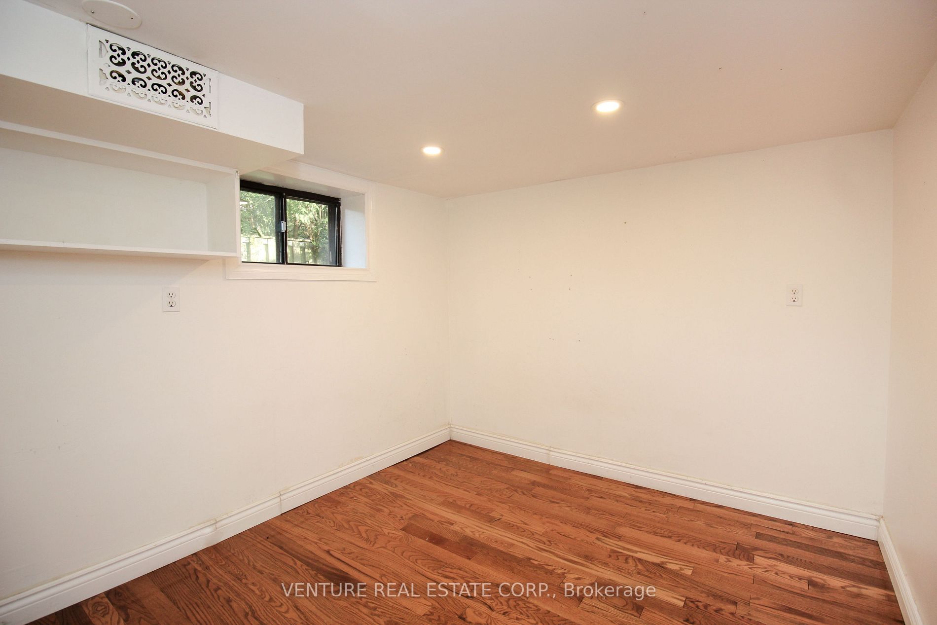 956 Bonnieview Ave Property Photo 20