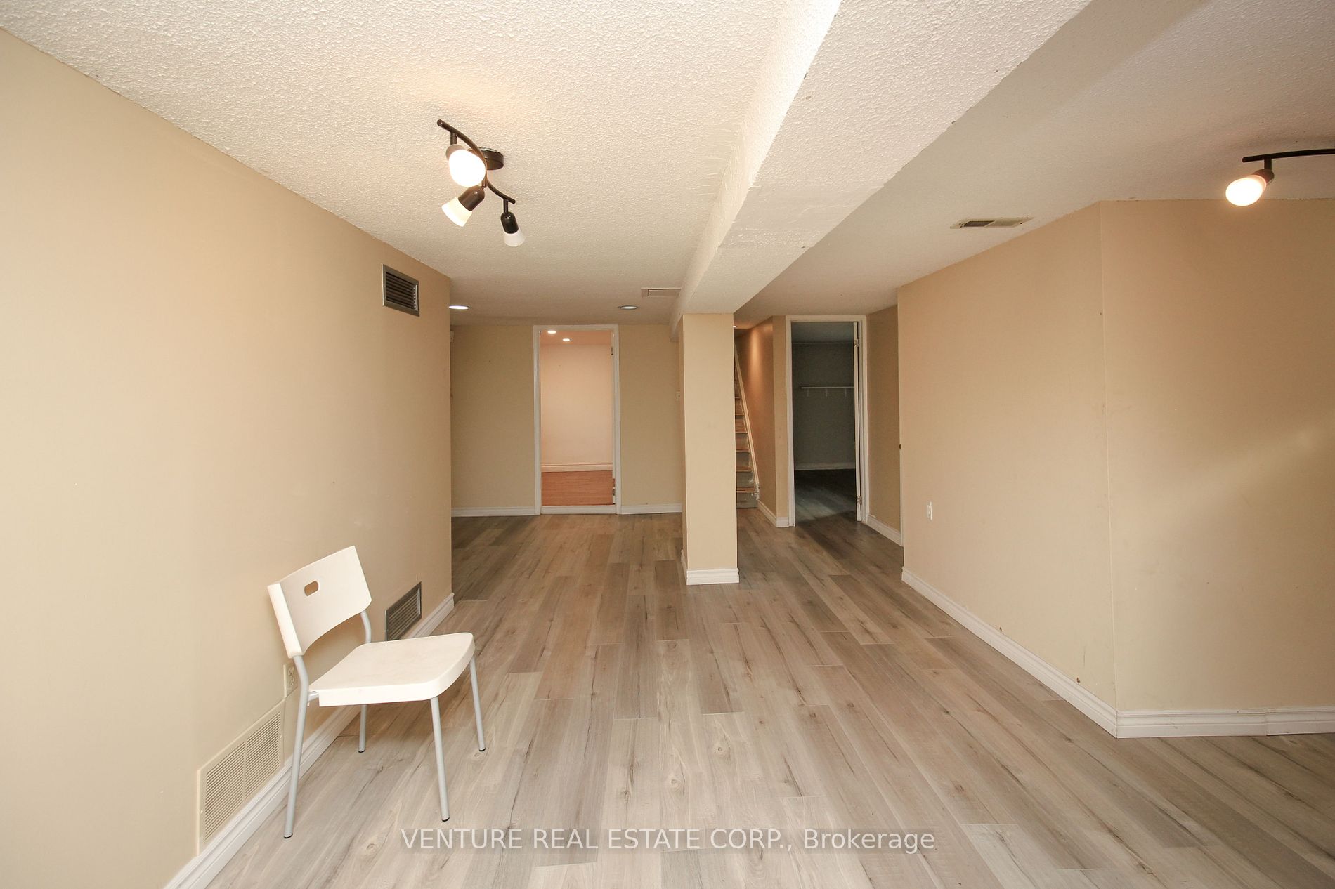 956 Bonnieview Ave Property Photo 22